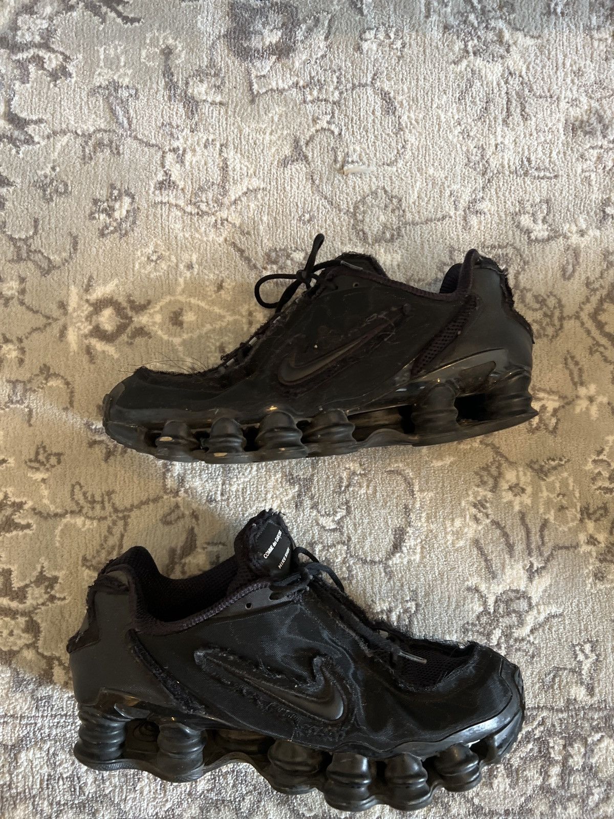 Comme des Garcons × Nike CDG Nike Shox Size US 9.5 / EU 42-43 - 2 Thumbnail