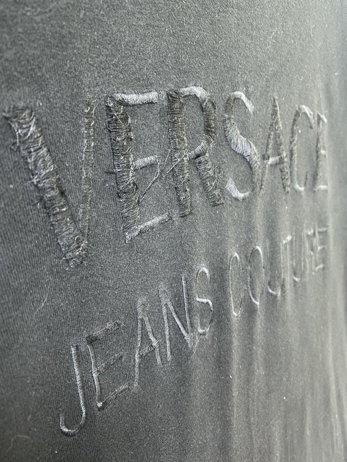 Versace Jeans Couture Vintage Versace Jeans Couture Sweatshirts Pullover Medium Size US M / EU 48-50 / 2 - 4 Thumbnail