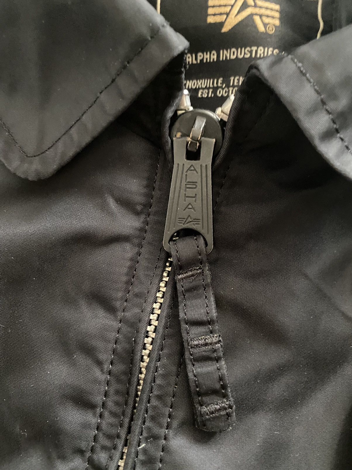 Alpha Industries alpha industries inc bomber jacket nice designer Size US M / EU 48-50 / 2 - 13 Thumbnail