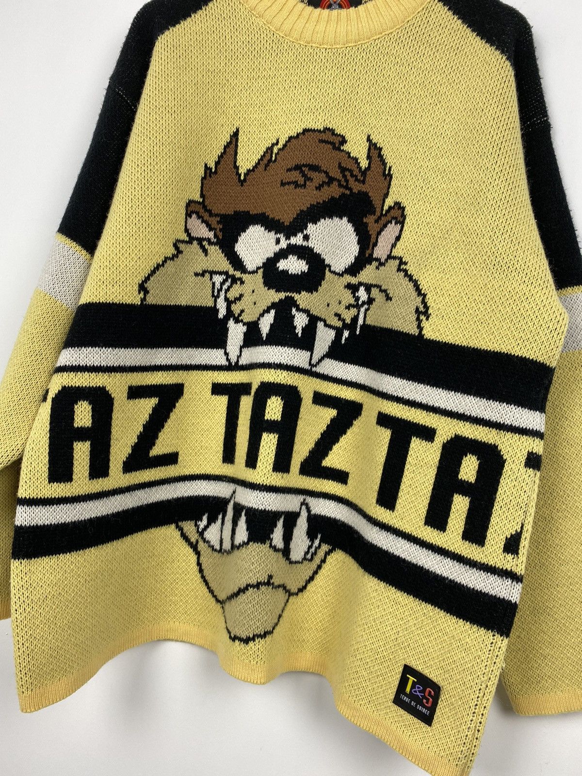 Vintage × Warner Bros Vintage 1998 Taz Looney Tunes Sweater Space Jam Marvin Size US XL / EU 56 / 4 - 2 Thumbnail