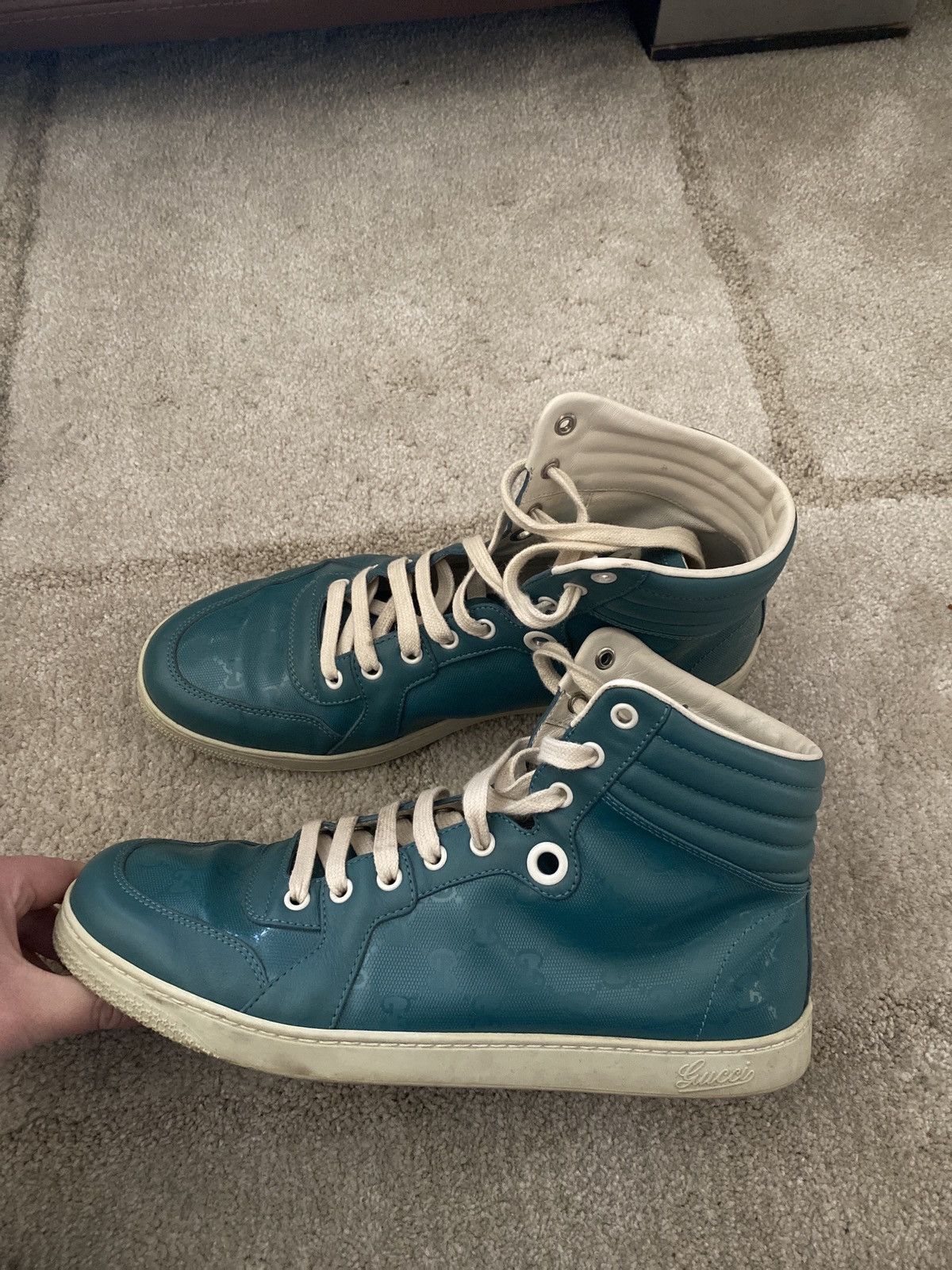 Limited Edition Gucci Imprime High-Top Sneakers