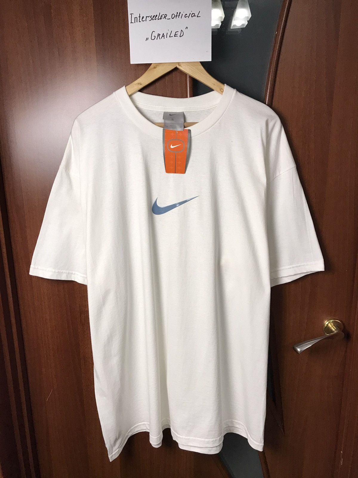 Nike Nike 90S oversize Vintage center swoosh t-shirt NEW !!! Size US XL / EU 56 / 4 - 1 Thumbnail