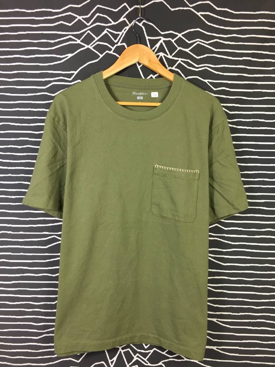 JW Anderson × Uniqlo J.W.Anderson UNIQLO Pocket Tee Size US XL / EU 56 / 4 - 2 Thumbnail