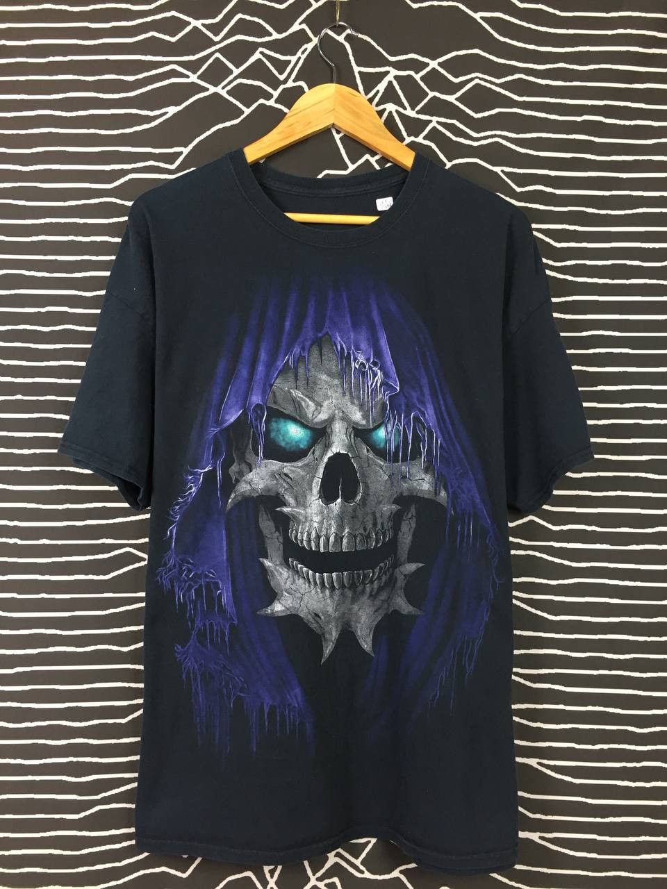 Liquid Blue Vtg Skull Ghost Design Liquid Blue Style Overprint Tee Size US XL / EU 56 / 4 - 2 Thumbnail