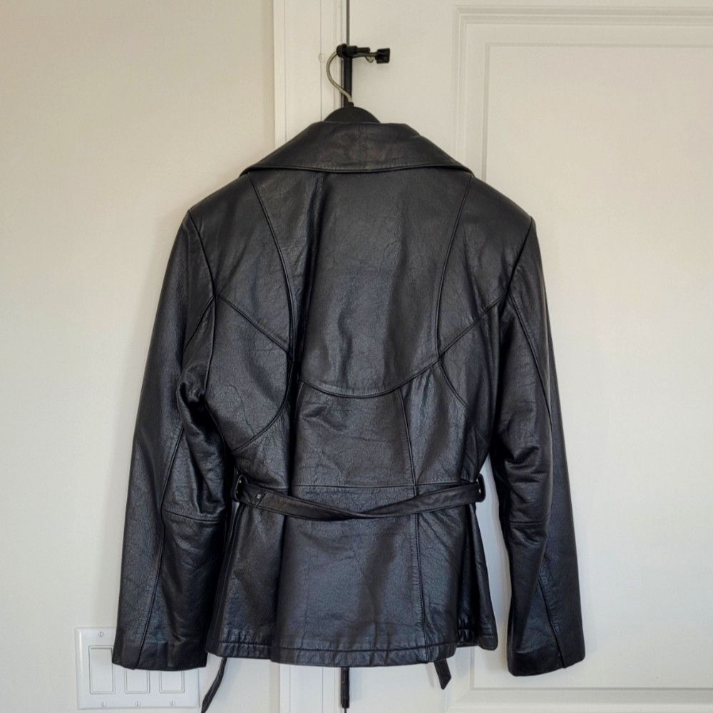 Wilsons Leather Maxima Button-Up Tie-Waist Leather Jacket Biker Retro Y2K Size XS / US 0-2 / IT 36-38 - 8 Thumbnail
