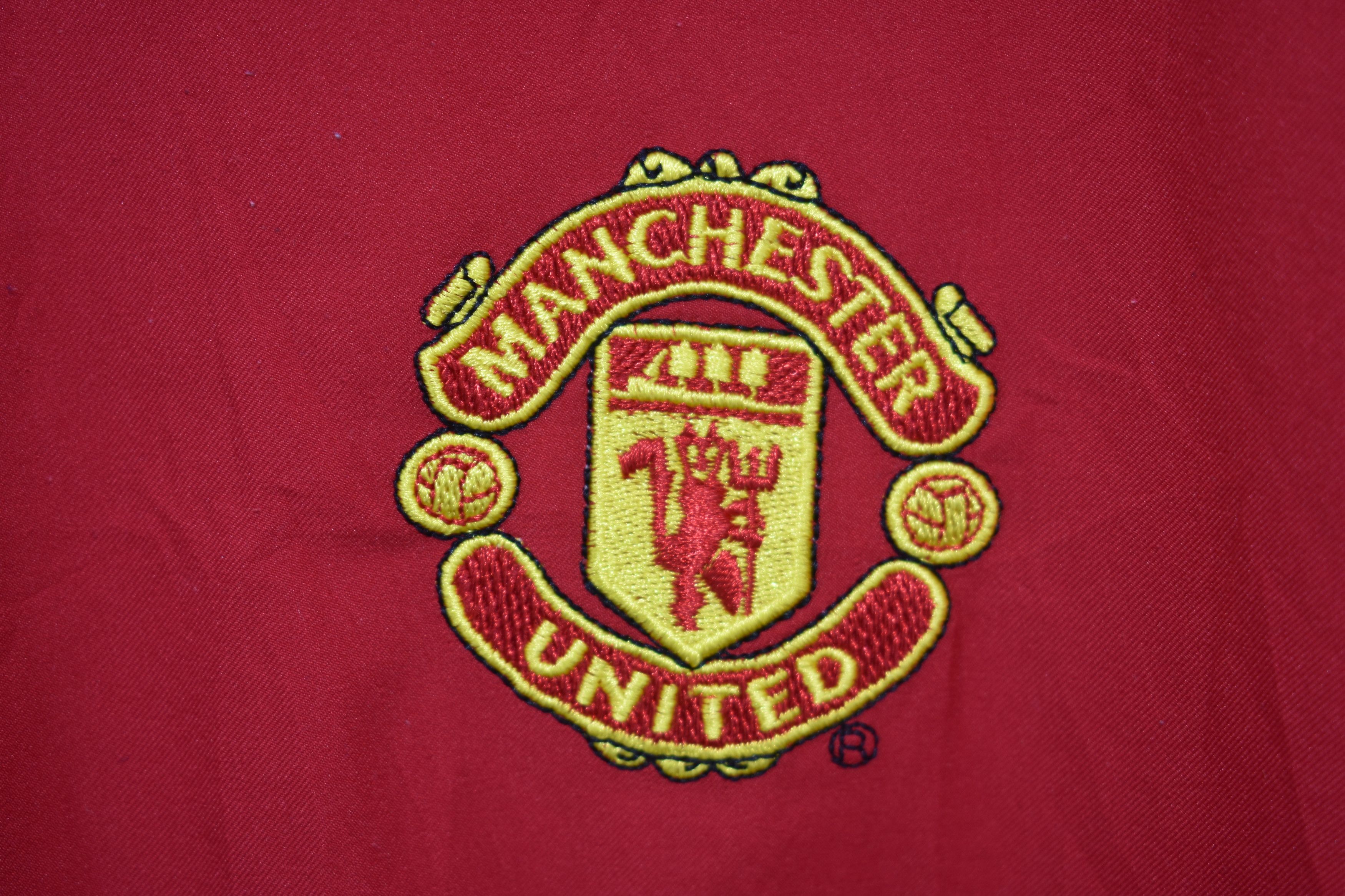 Vintage VINTAGE MANCHESTER UNITED 2002/2004 SOCCER JERSEY Size US M / EU 48-50 / 2 - 3 Thumbnail