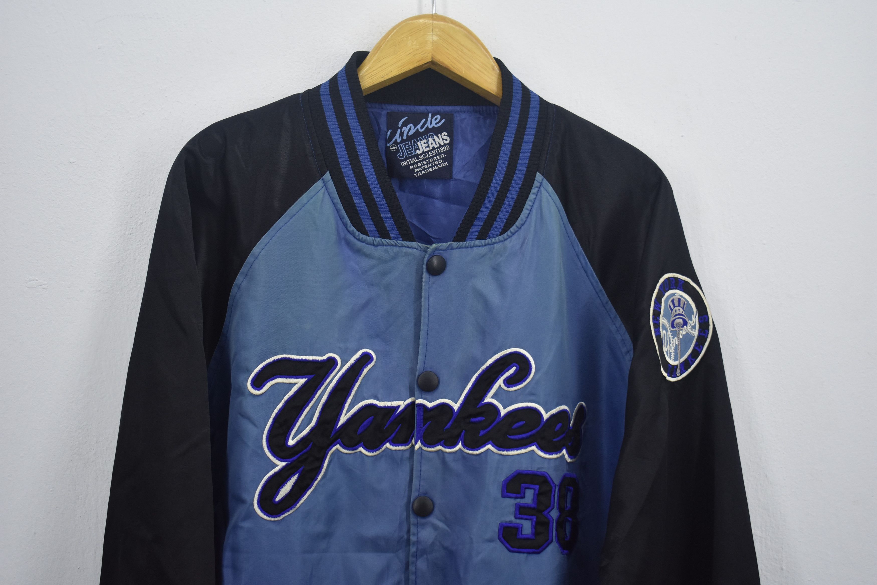 MLB × New York Yankees × Vintage New York Yankees Vintage varsity Jacket Size US L / EU 52-54 / 3 - 2 Thumbnail
