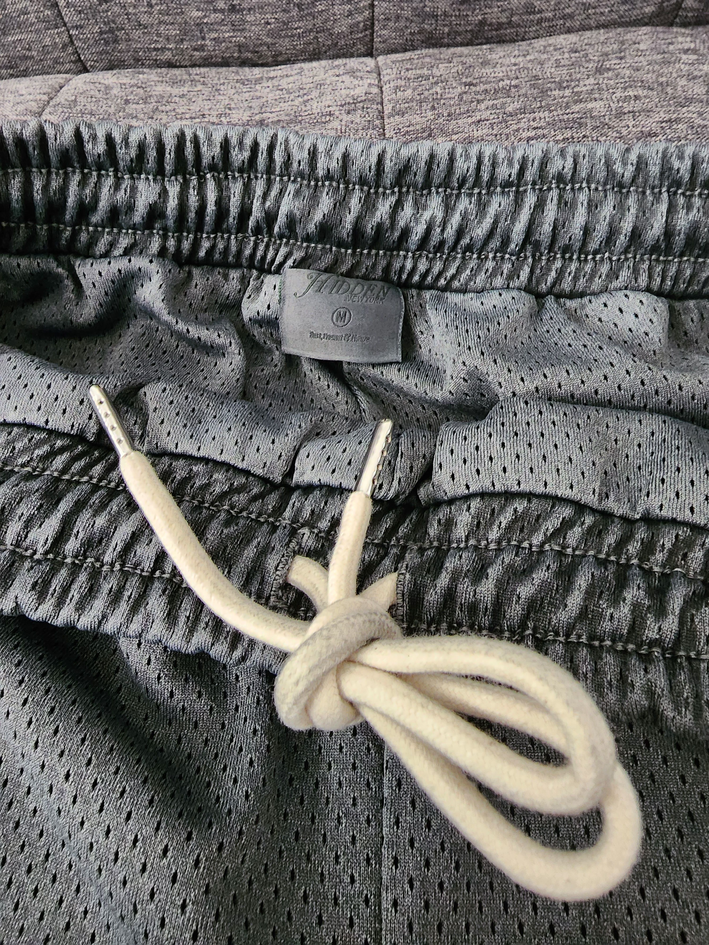 HIDDEN NEW Hidden NY New York Mesh Shorts Charcoal Size US 32 / EU 48 - 3 Thumbnail