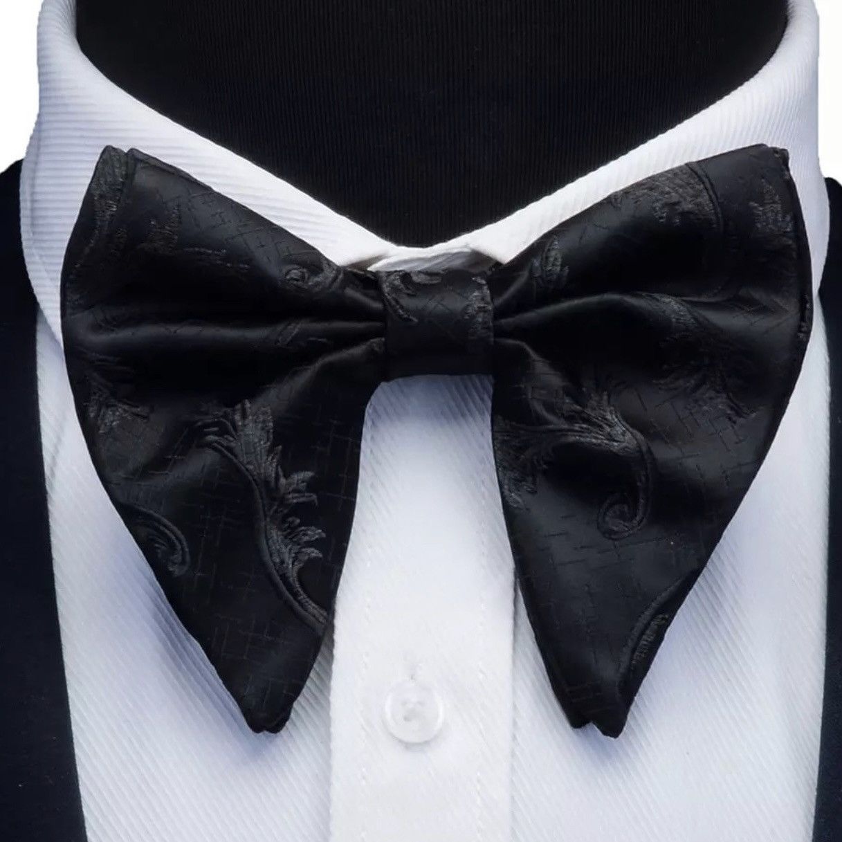 Other Men’s Black Baroque Style Bow Tie Size ONE SIZE - 1 Thumbnail