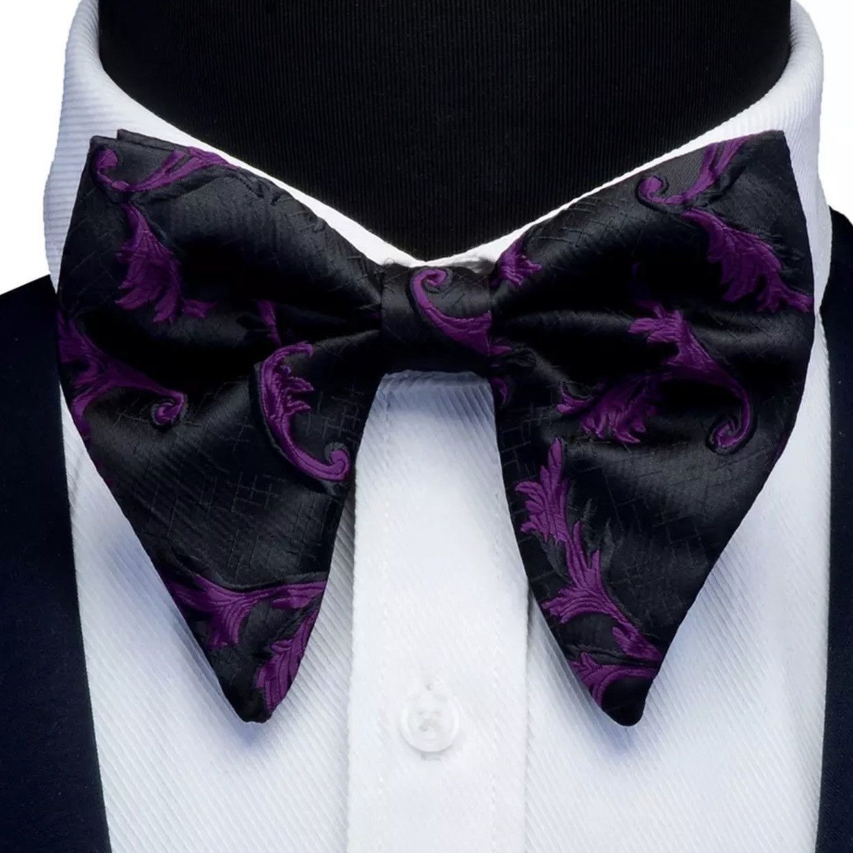 Other Men’s Black & Purple Baroque Style Bow Tie Size ONE SIZE - 1 Thumbnail