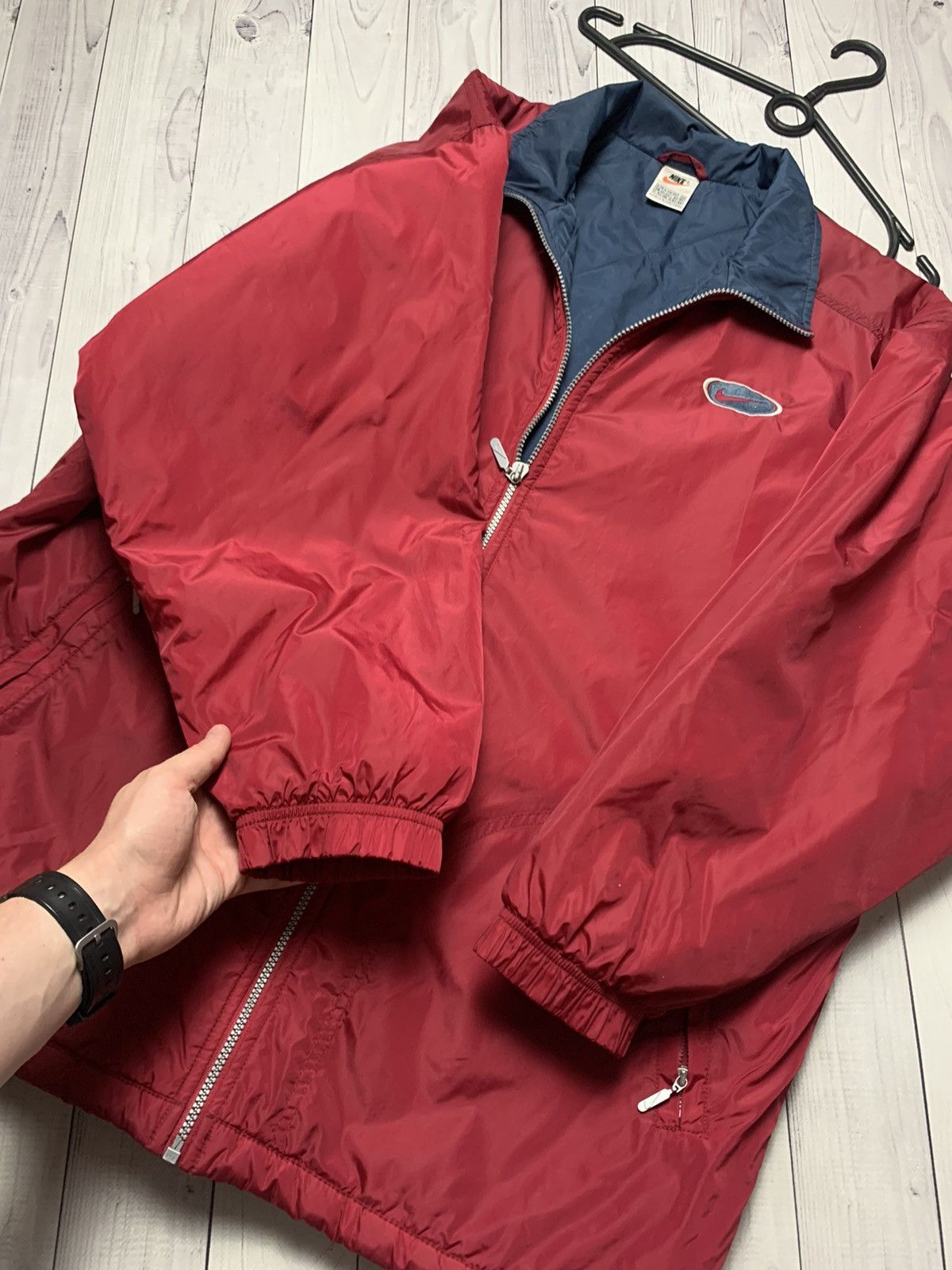 Vintage Vintage Nike jacket big logo swoosh size L Size US L / EU 52-54 / 3 - 5 Thumbnail