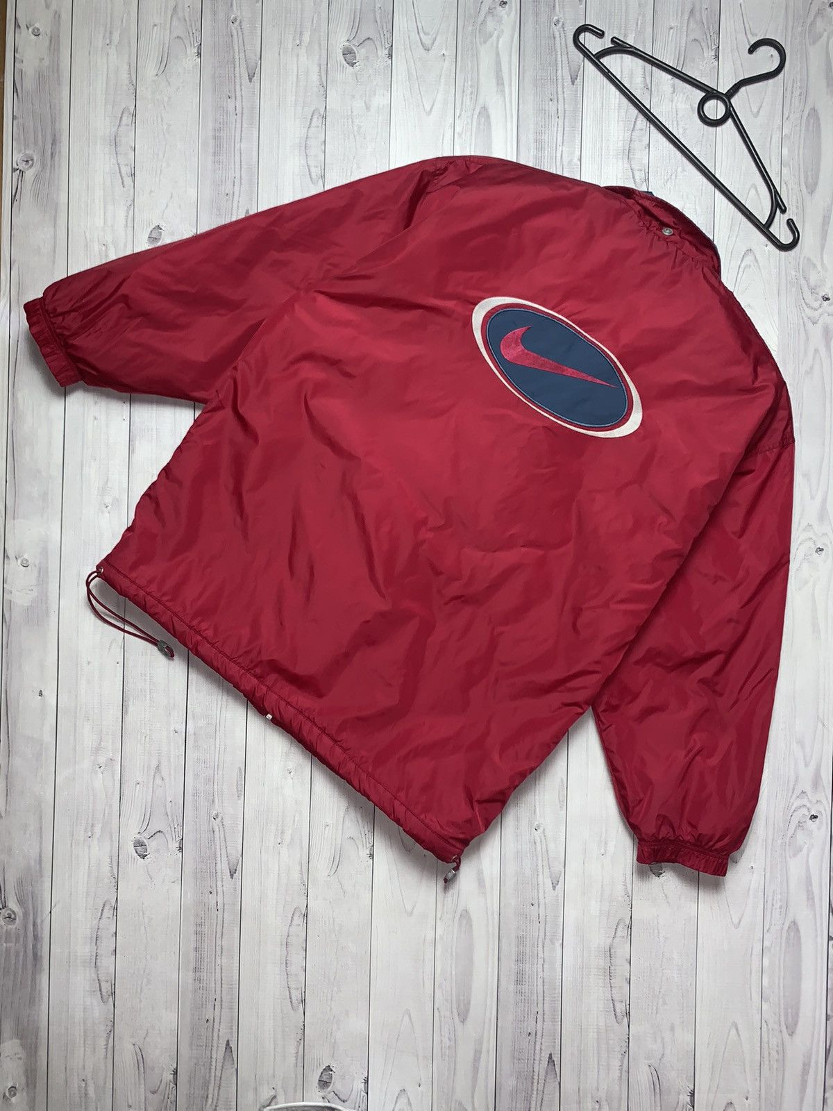 Vintage Vintage Nike jacket big logo swoosh size L Size US L / EU 52-54 / 3 - 1 Thumbnail