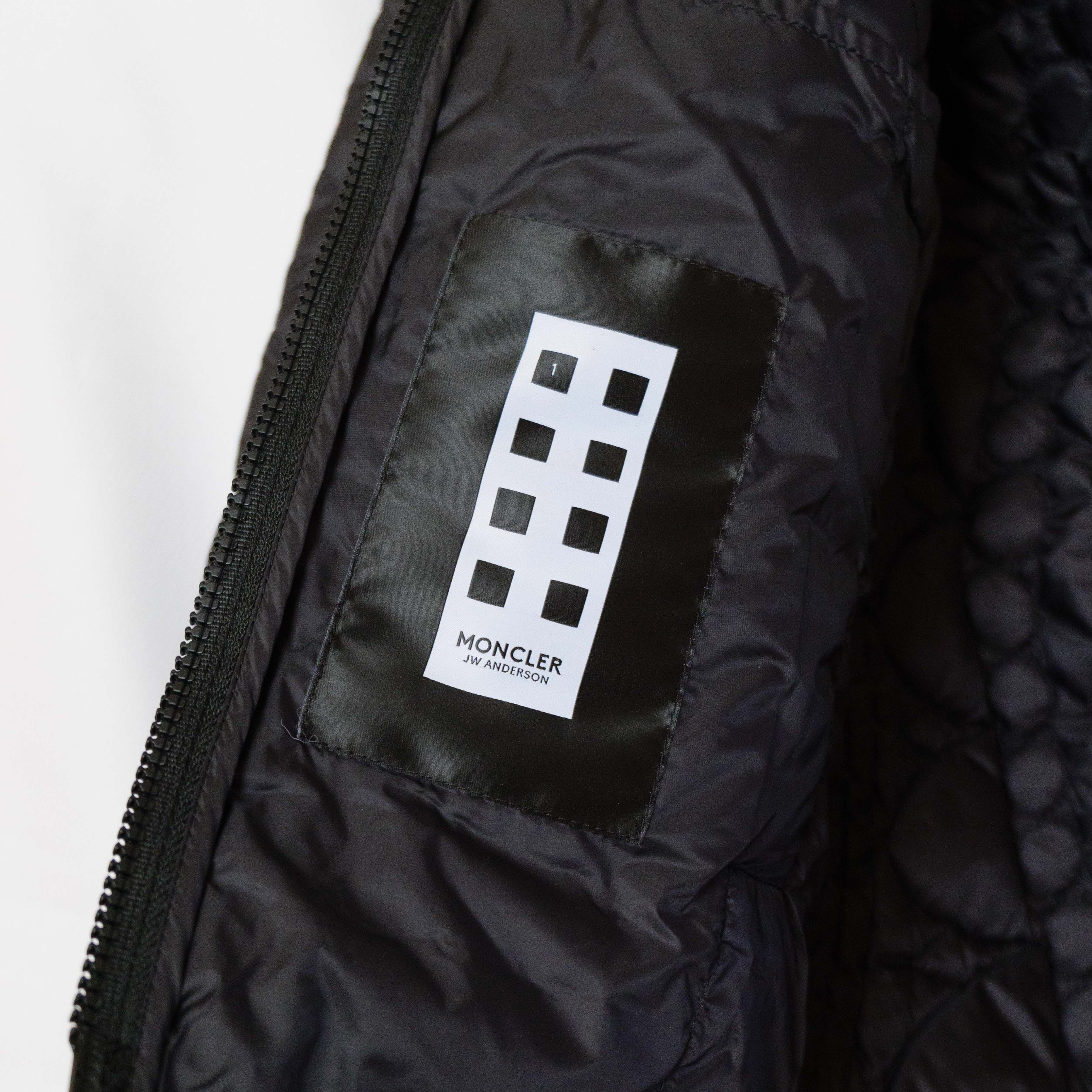 JW Anderson × Moncler Whitby quilted jacket Size XXS / US 00 / IT 34 - 6 Thumbnail