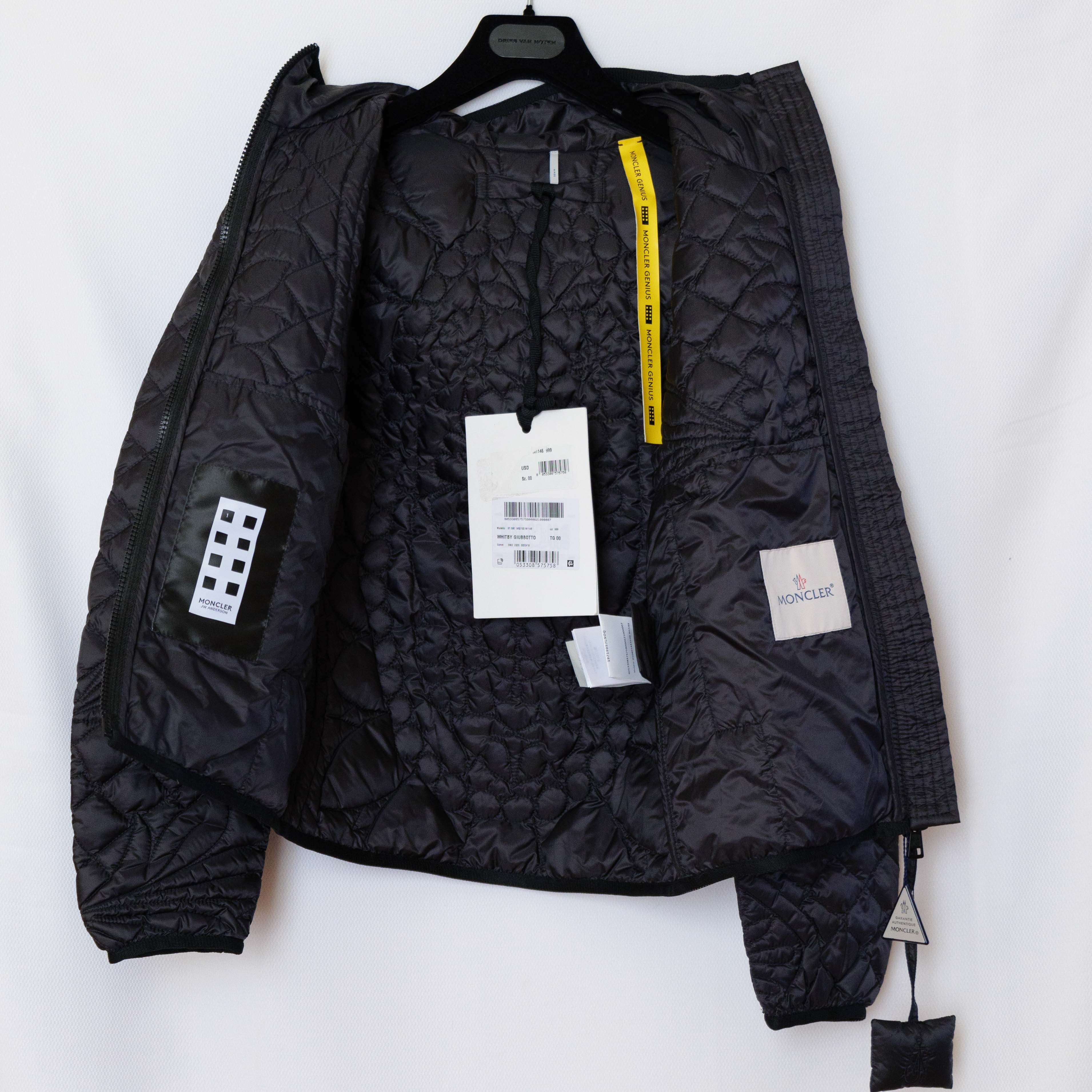 JW Anderson × Moncler Whitby quilted jacket Size XXS / US 00 / IT 34 - 3 Thumbnail
