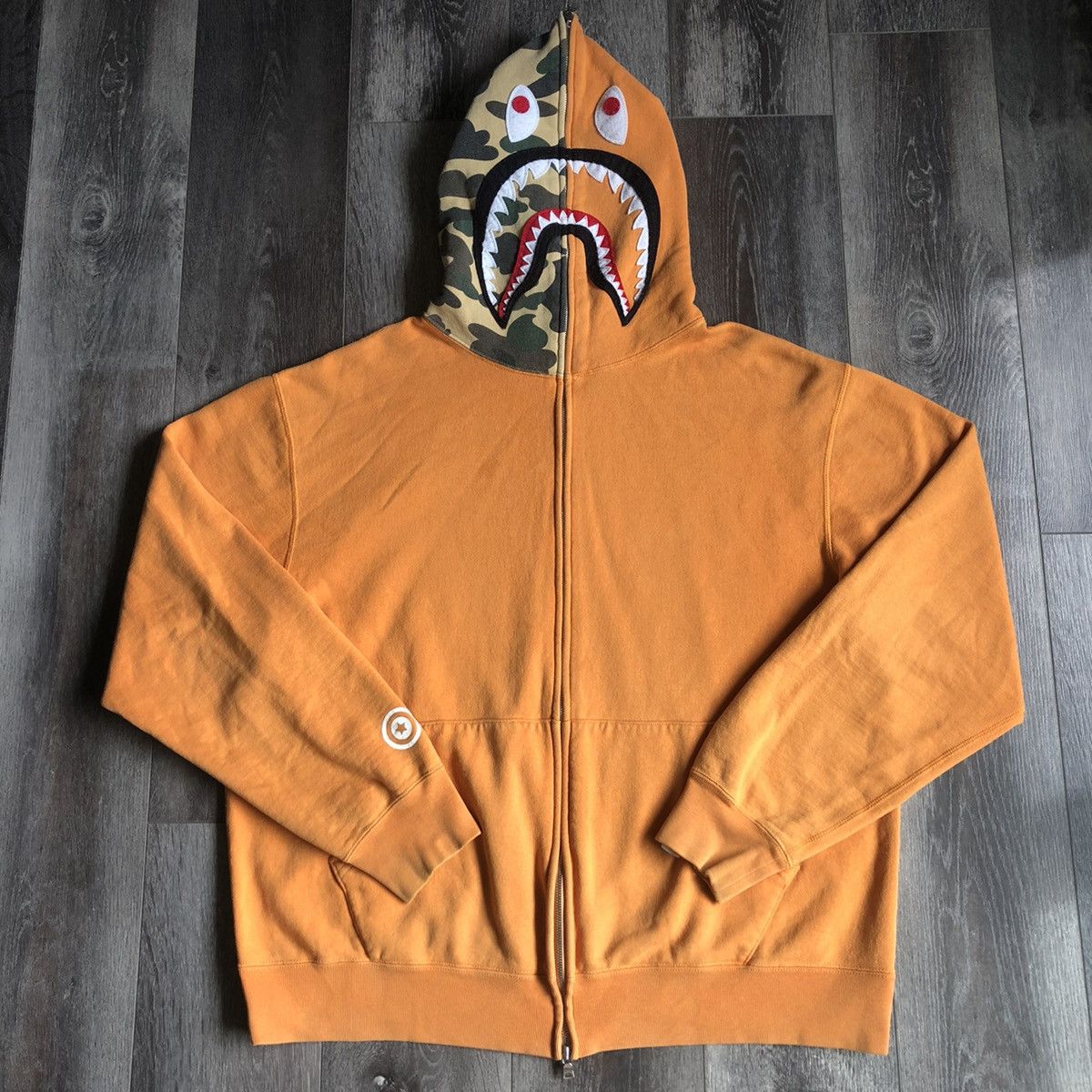 Bape 2005 OG A BATHING APE BAPE SHARK FULL ZIP ORANGE CAMO HOODIE Size US L / EU 52-54 / 3 - 1 Thumbnail