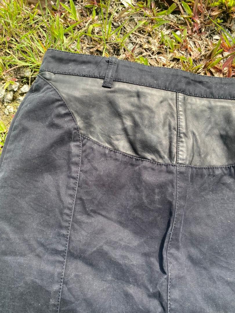 Armani × Emporio Armani Archive Emporio Armani Zipper Skirt Size 28" / US 6 / IT 42 - 9 Thumbnail