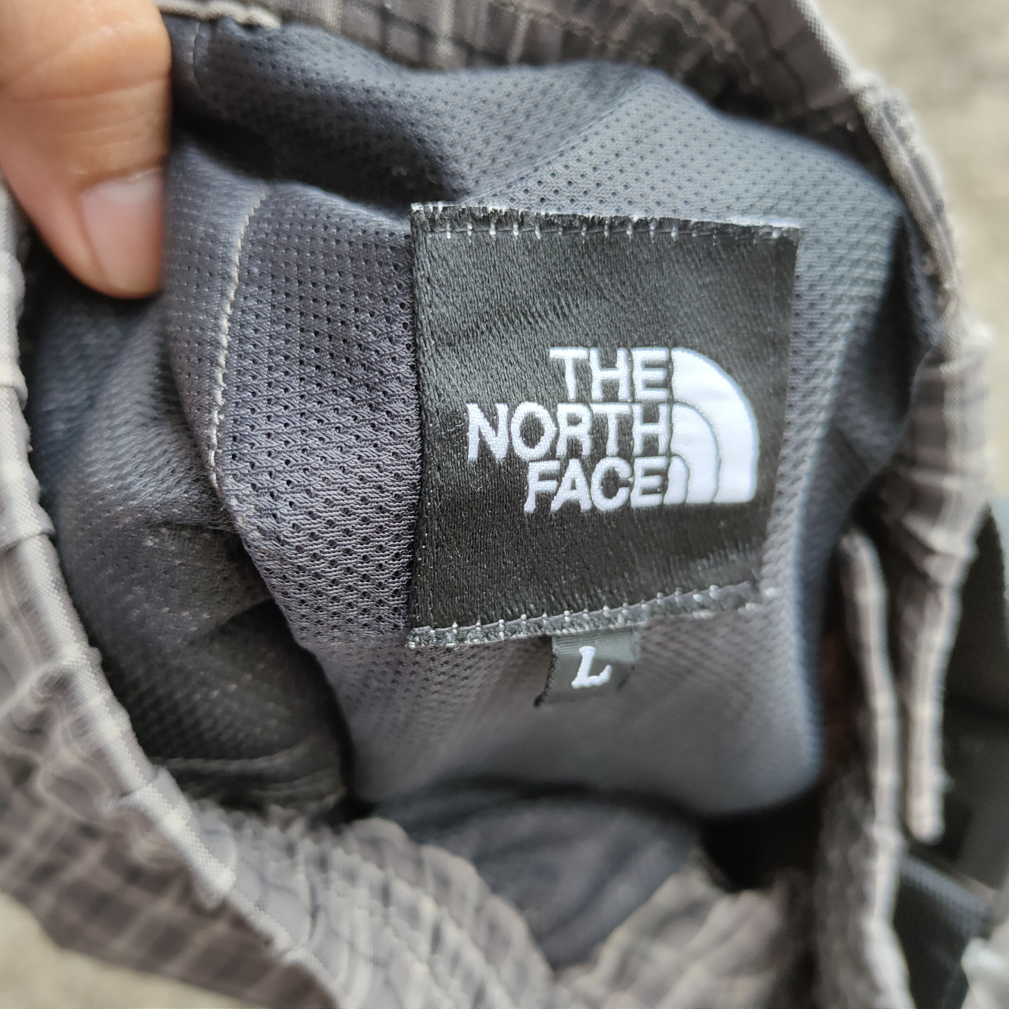 Japanese Brand Vintage THE NORTH FACE Pant Short Embroidery Logo Belt Size US 34 / EU 50 - 6 Thumbnail