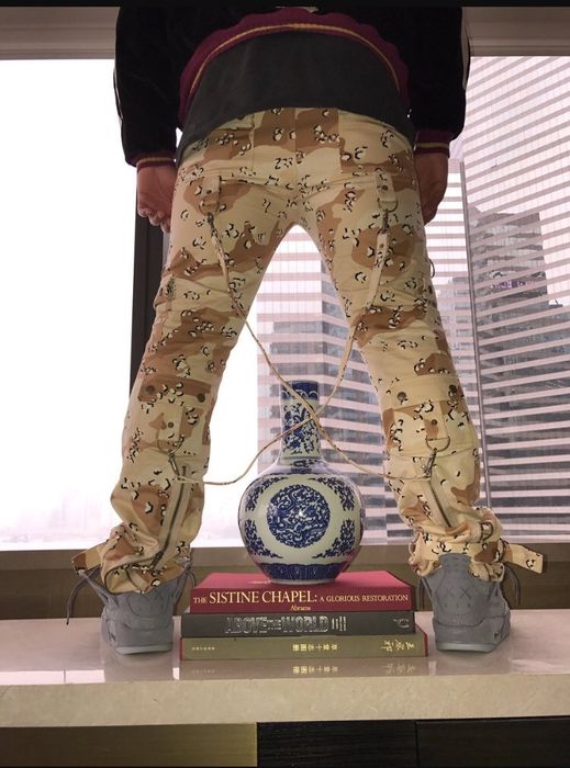 Vlone hot sale camo pants