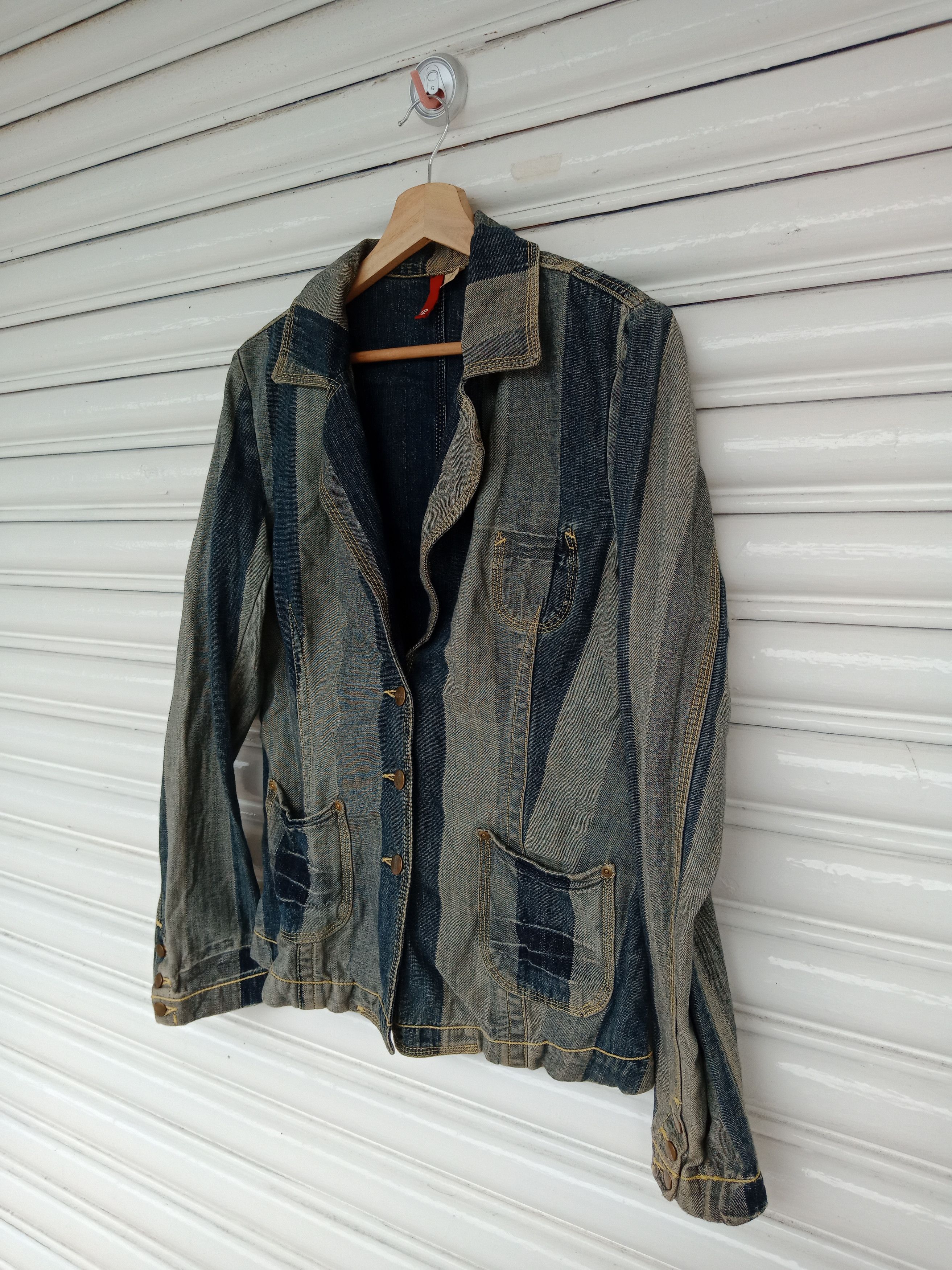 H&M H&M Hagi Hybrid Size US M / EU 48-50 / 2 - 4 Thumbnail