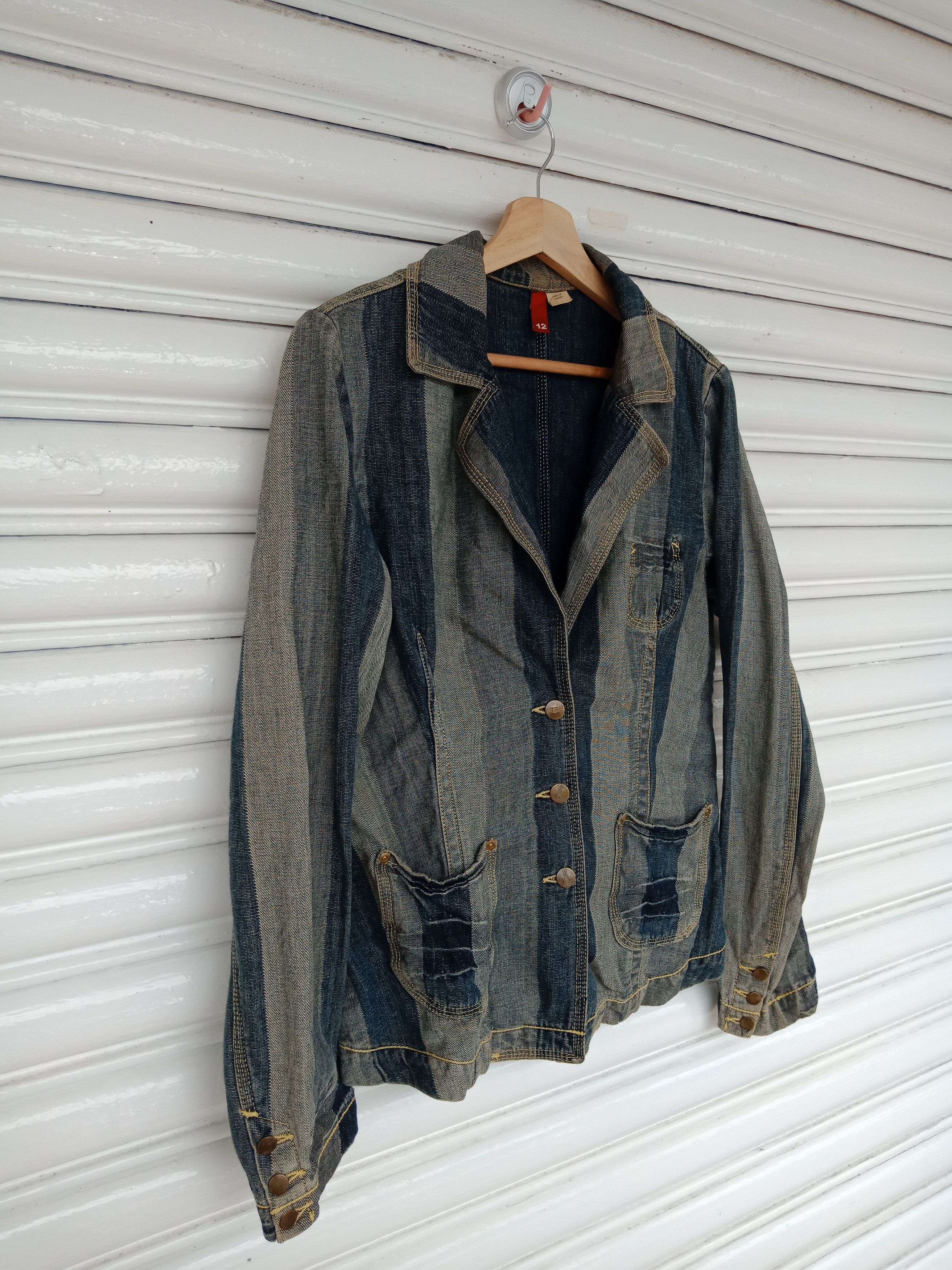 H&M H&M Hagi Hybrid Size US M / EU 48-50 / 2 - 5 Thumbnail