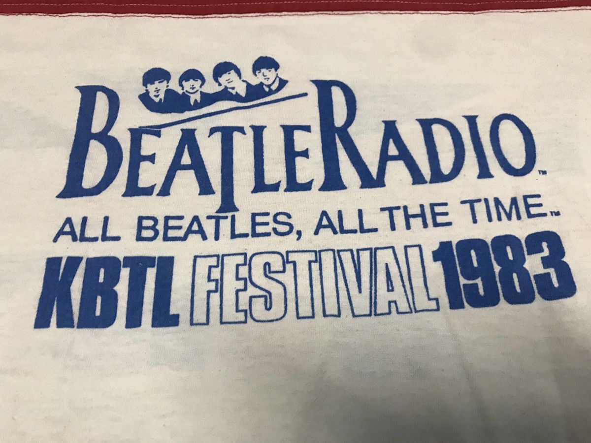 Band Tees × Hypebeast × Vintage Very Rare Vintage The Beatles 1983 Band T shirt Size US M / EU 48-50 / 2 - 5 Thumbnail