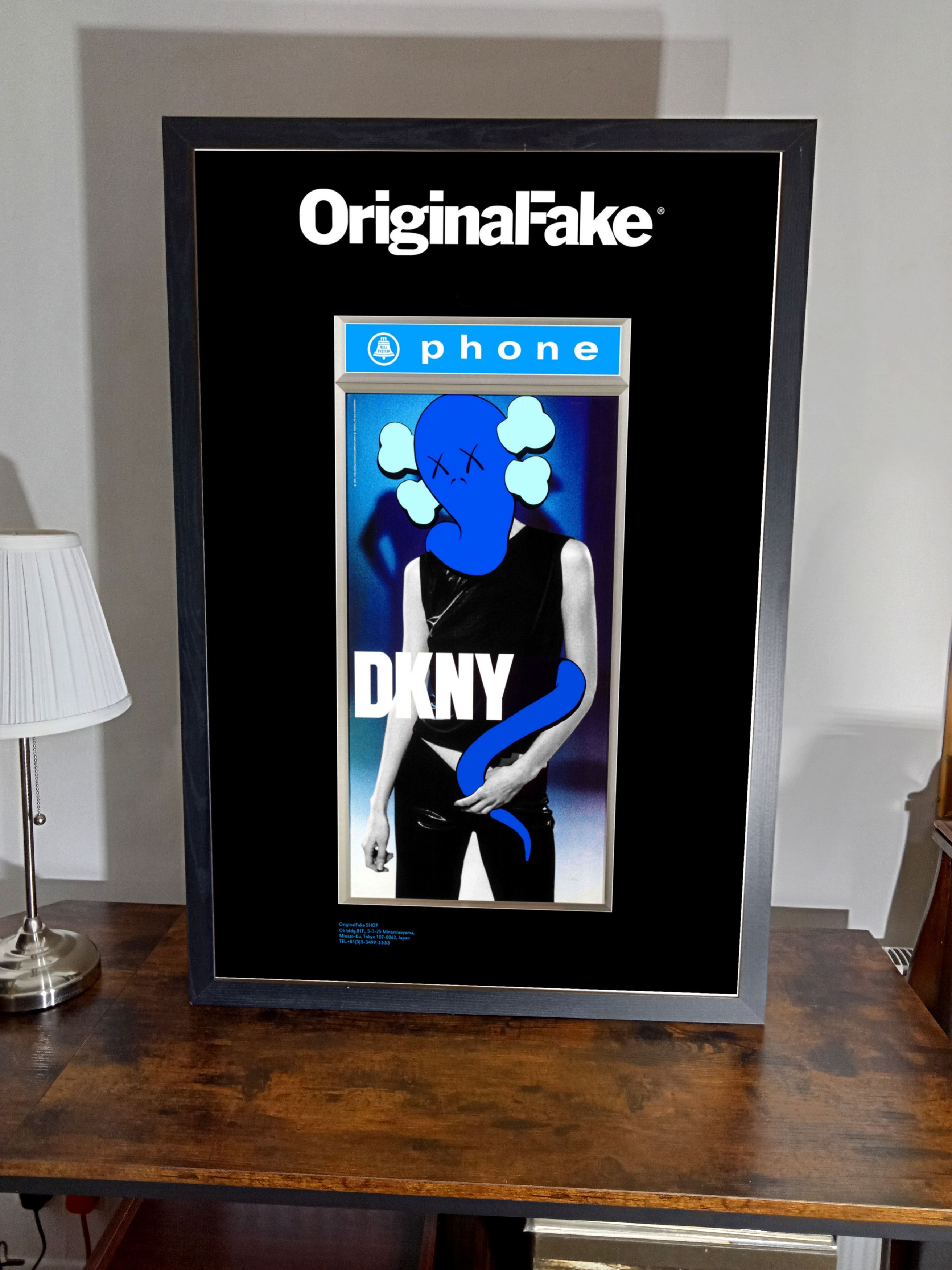 DKNY OriginaFake ポスター-