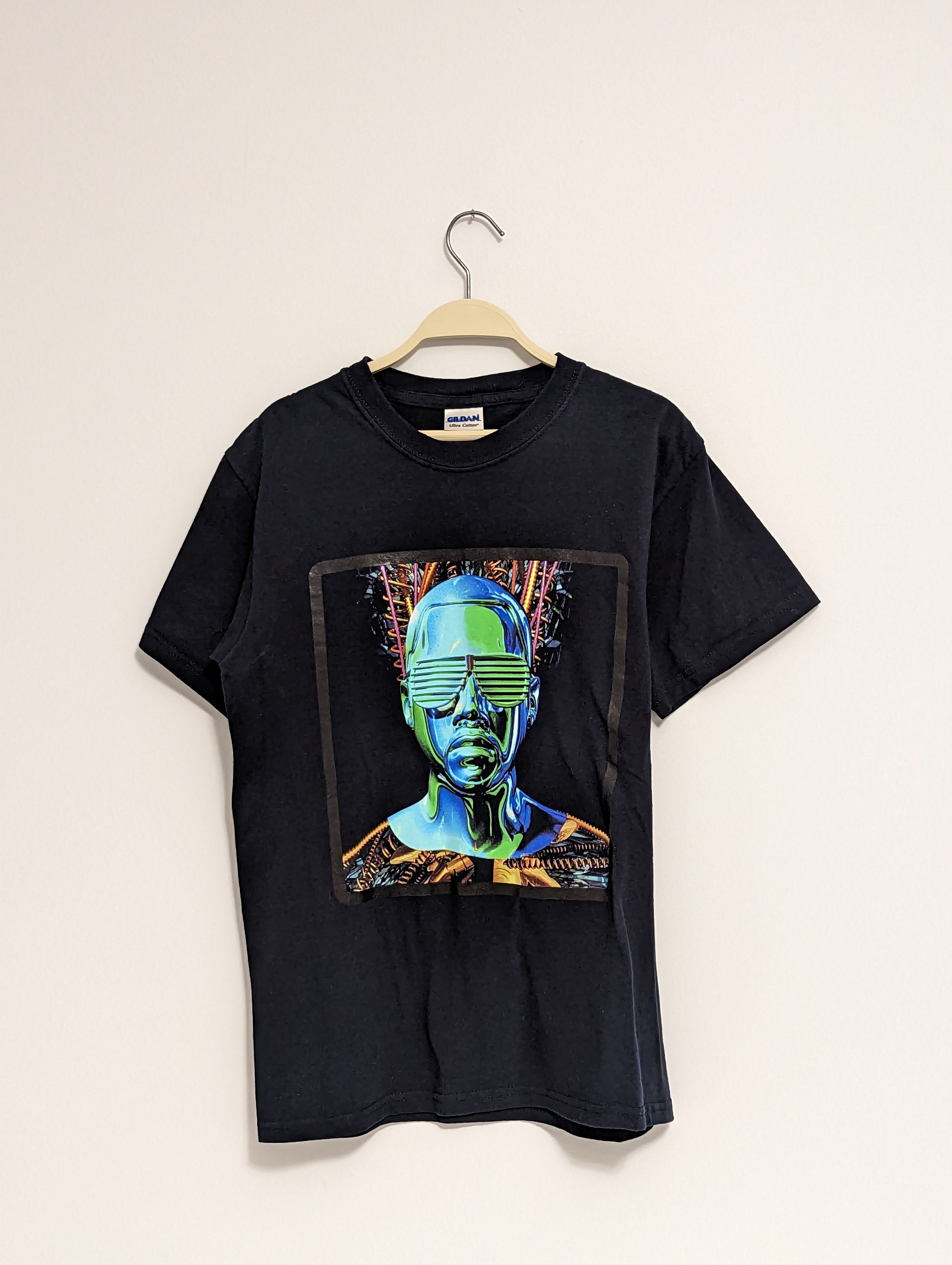 Kanye West 2008 Kanye West Glow In The Dark Tour Vintage T Kanye West 2008 Kanye West Glow In The Dark Tour Vintage T