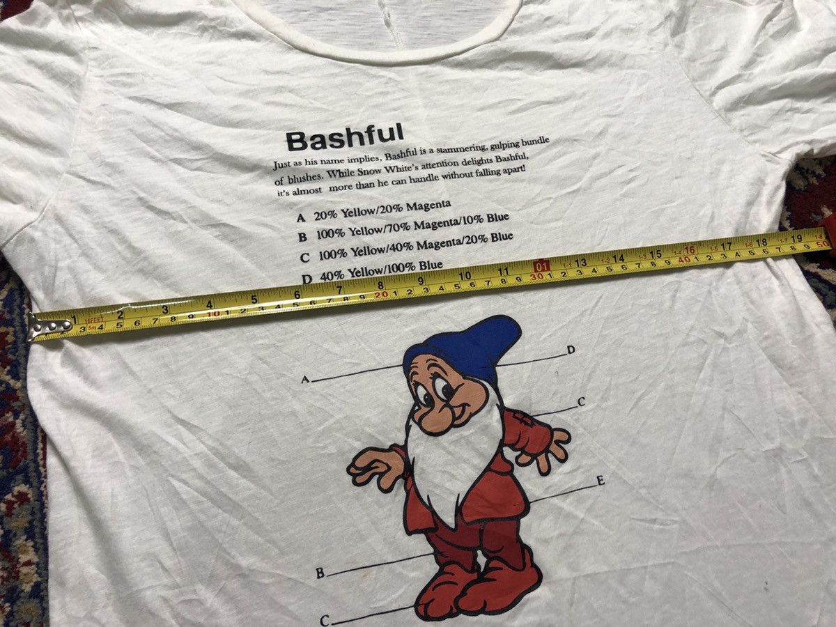 Undercover Snow White And The Seven Dwarf Uniqlo X Undercover T-Shirt Size US M / EU 48-50 / 2 - 6 Thumbnail