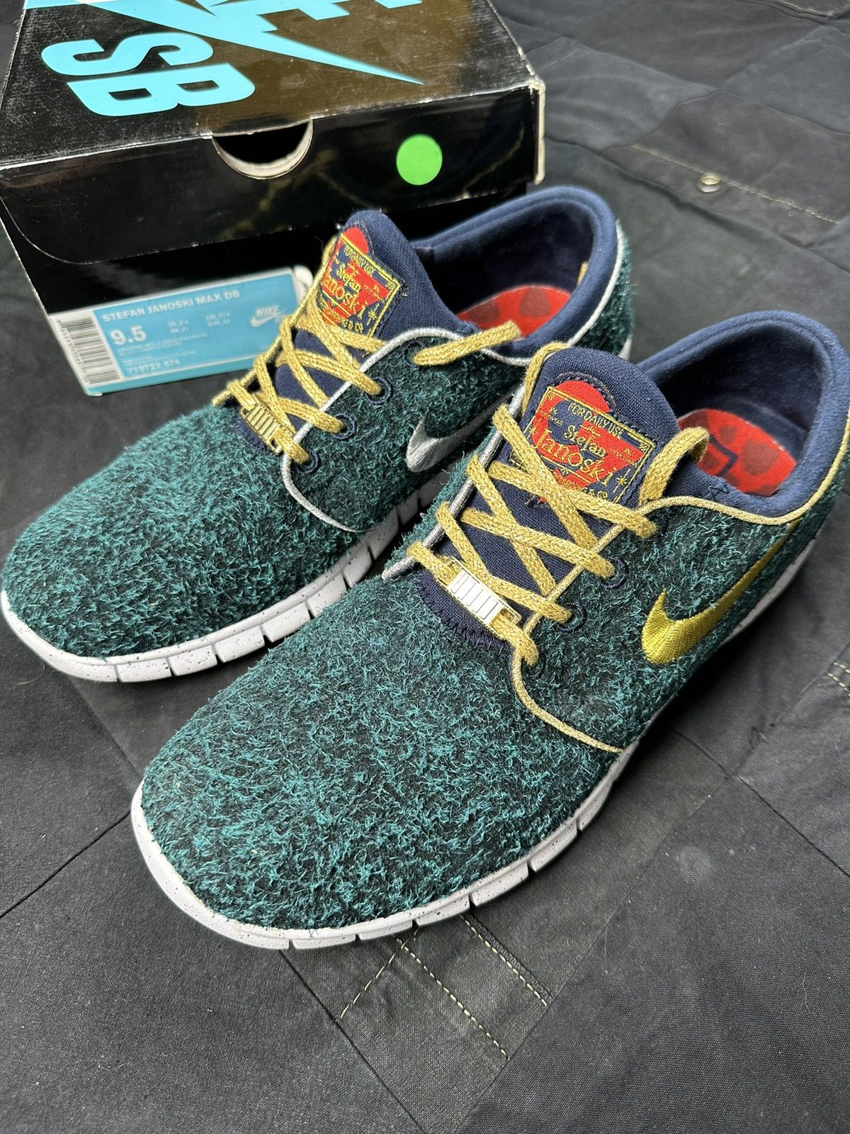 Nike sb janoski max 9.5 hotsell