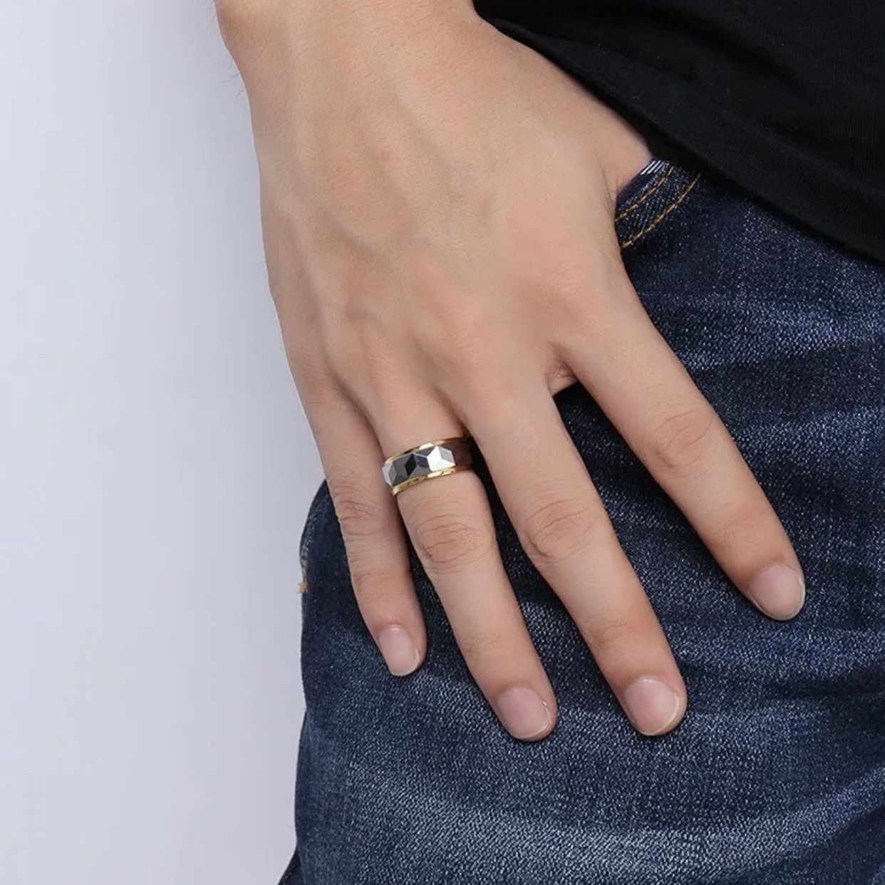Other Men’s Geometric Faceted Tungsten Ring Wedding Band Size ONE SIZE - 2 Thumbnail