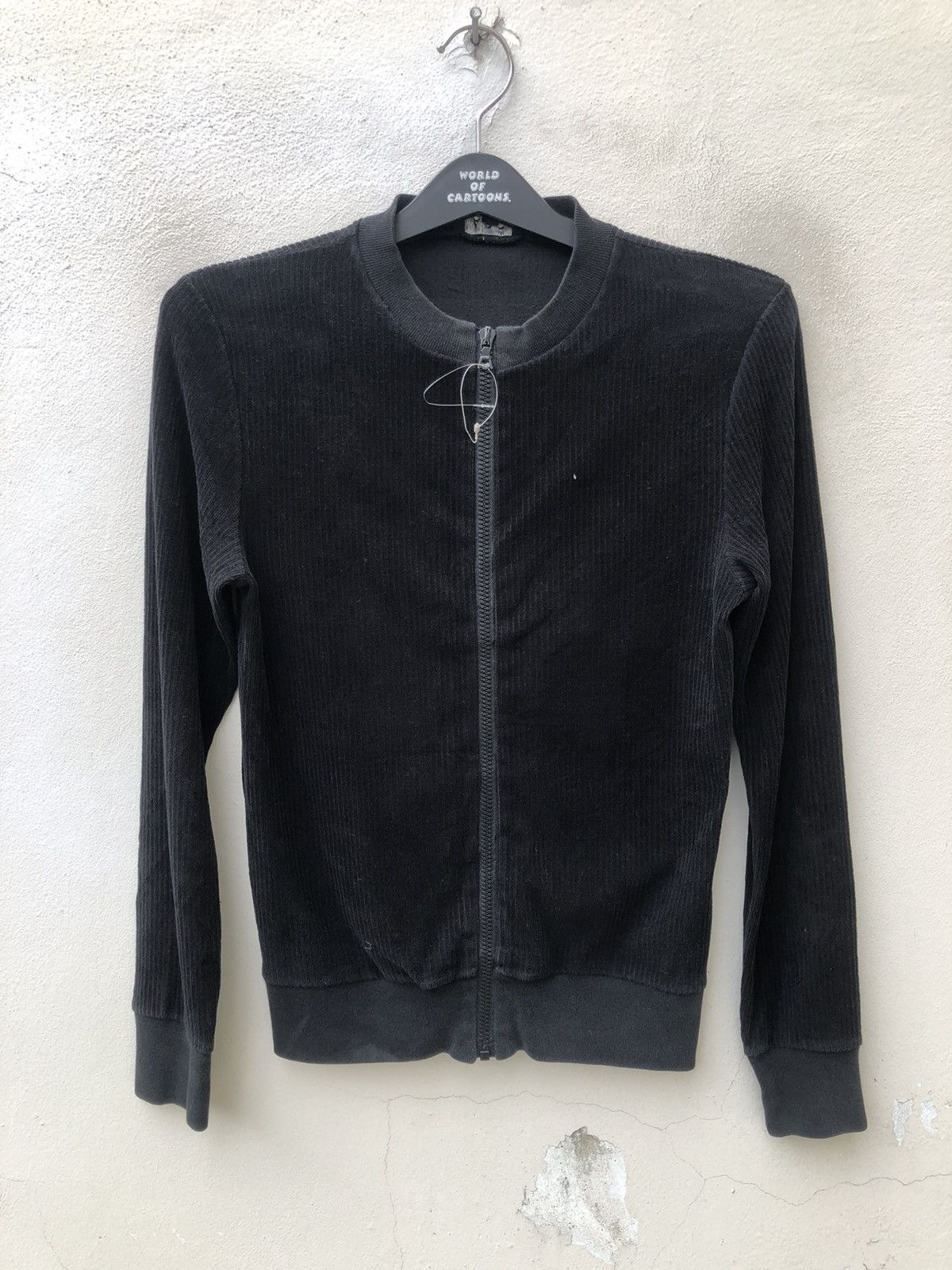 A.P.C. Vintage A.P.C. Faded Black Corduroy Round Neck Zip Sweater Size US S / EU 44-46 / 1 - 3 Thumbnail