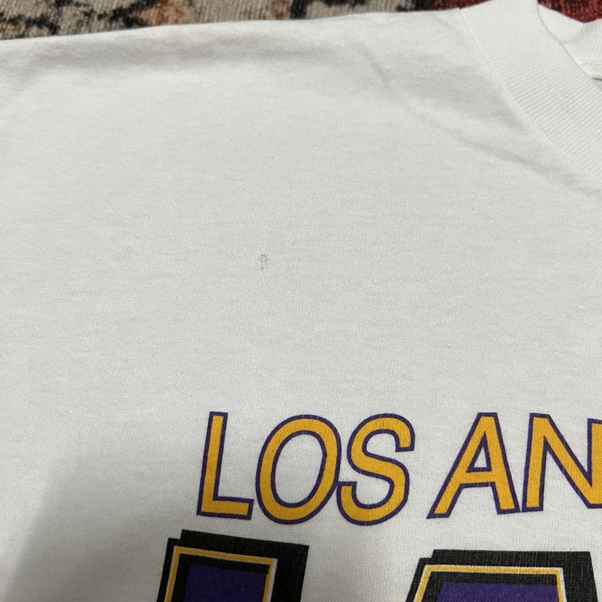 NBA Vintage NBA LA Lakers NBA Finals 2000 Champions Size US XL / EU 56 / 4 - 5 Thumbnail