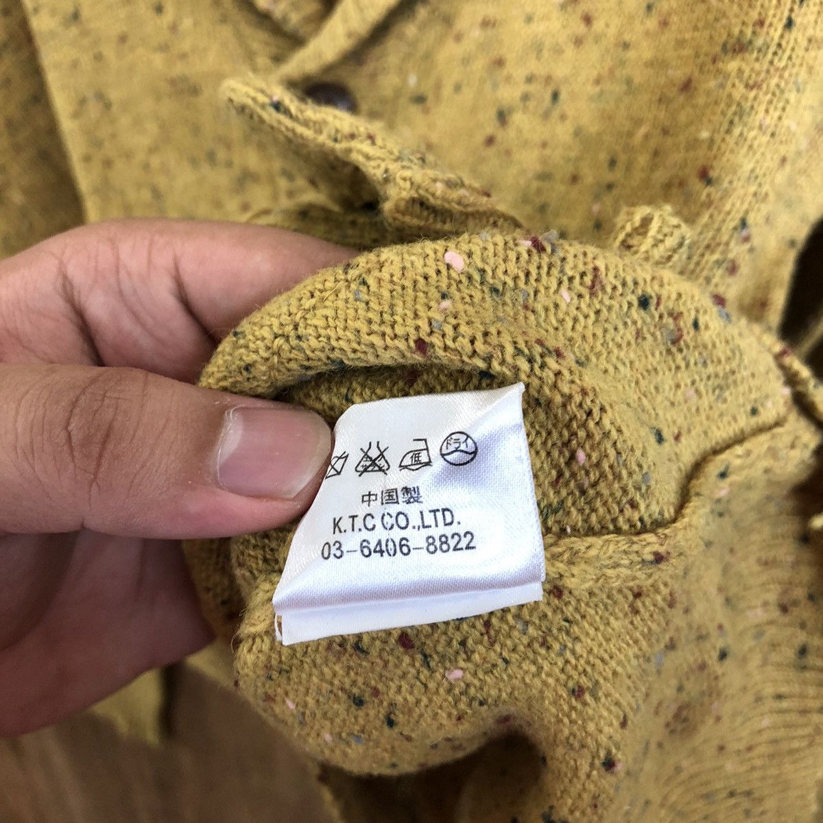 Japanese Brand Vibyor Yellow Cardigan Knitwear #129 Size US M / EU 48-50 / 2 - 6 Thumbnail