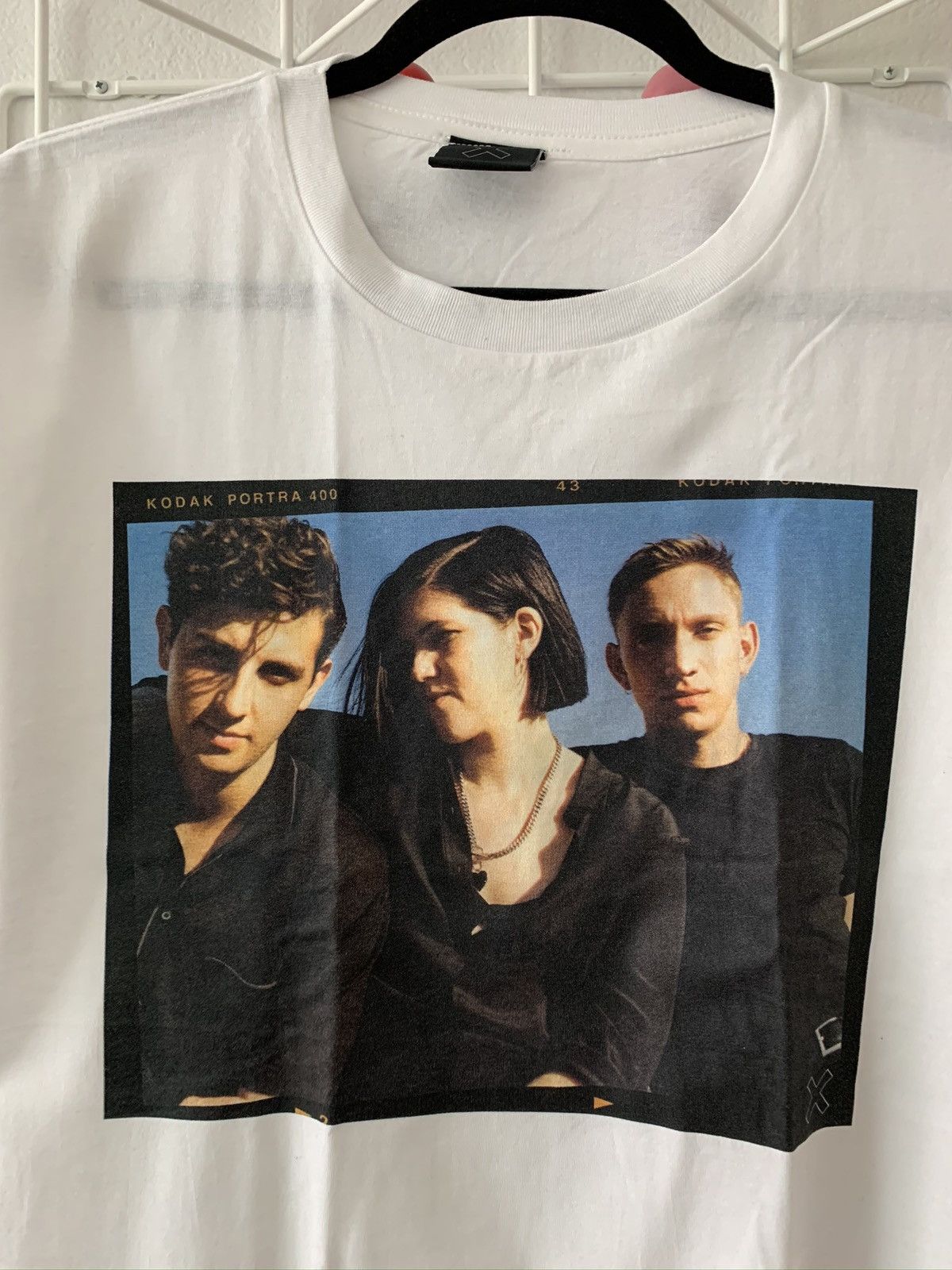 Band Tees The XX - I See You Tour 2017 Size US M / EU 48-50 / 2 - 2 Thumbnail