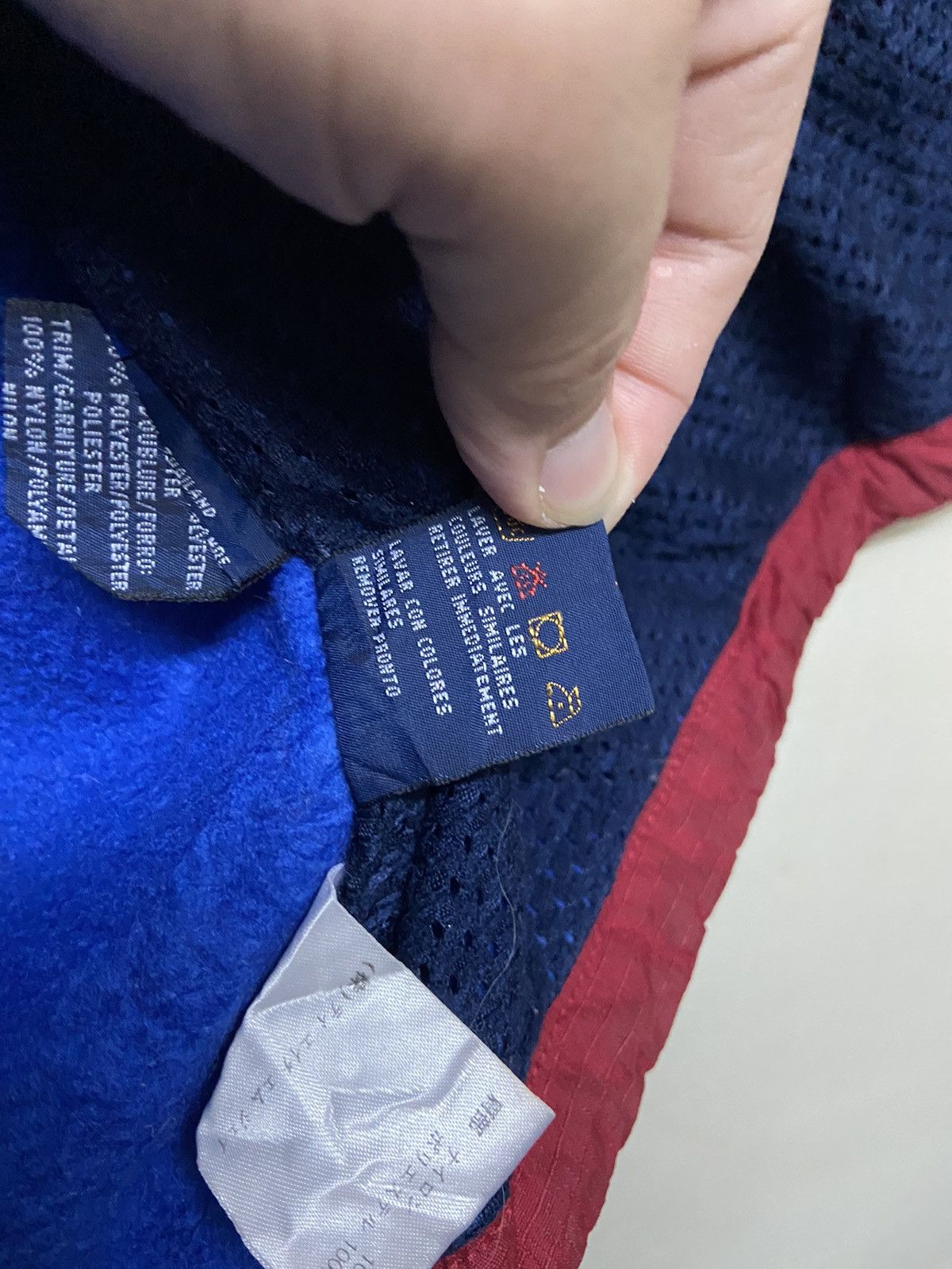 Tommy Hilfiger × Vintage Vintage Tommy hilfiger Colour Block Fleece Vest Size US XL / EU 56 / 4 - 14 Thumbnail