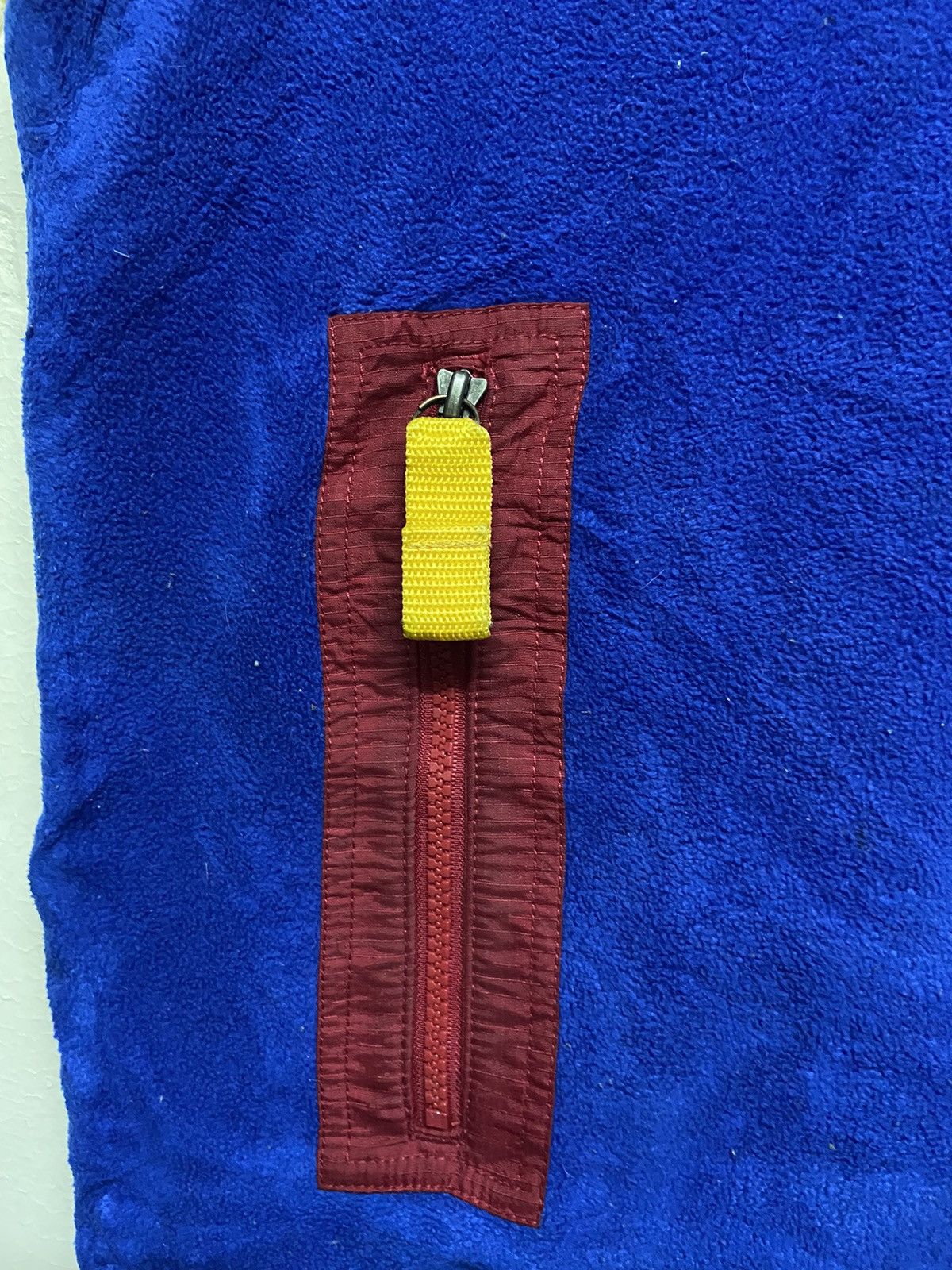 Tommy Hilfiger × Vintage Vintage Tommy hilfiger Colour Block Fleece Vest Size US XL / EU 56 / 4 - 6 Thumbnail