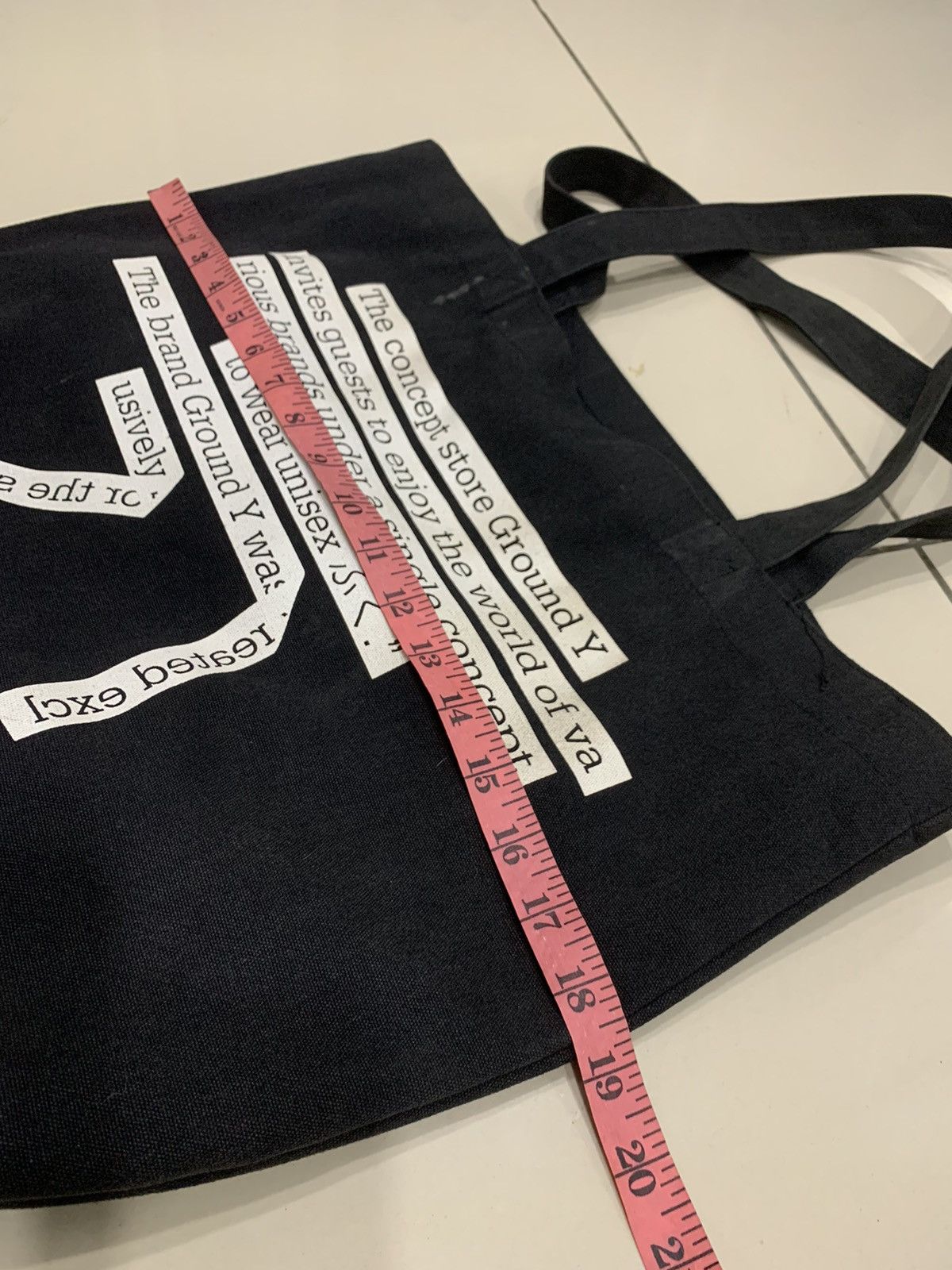 Ground Y × Yohji Yamamoto GROUND Y RIBBON PRINT TOTE BAG Size ONE SIZE - 3 Thumbnail