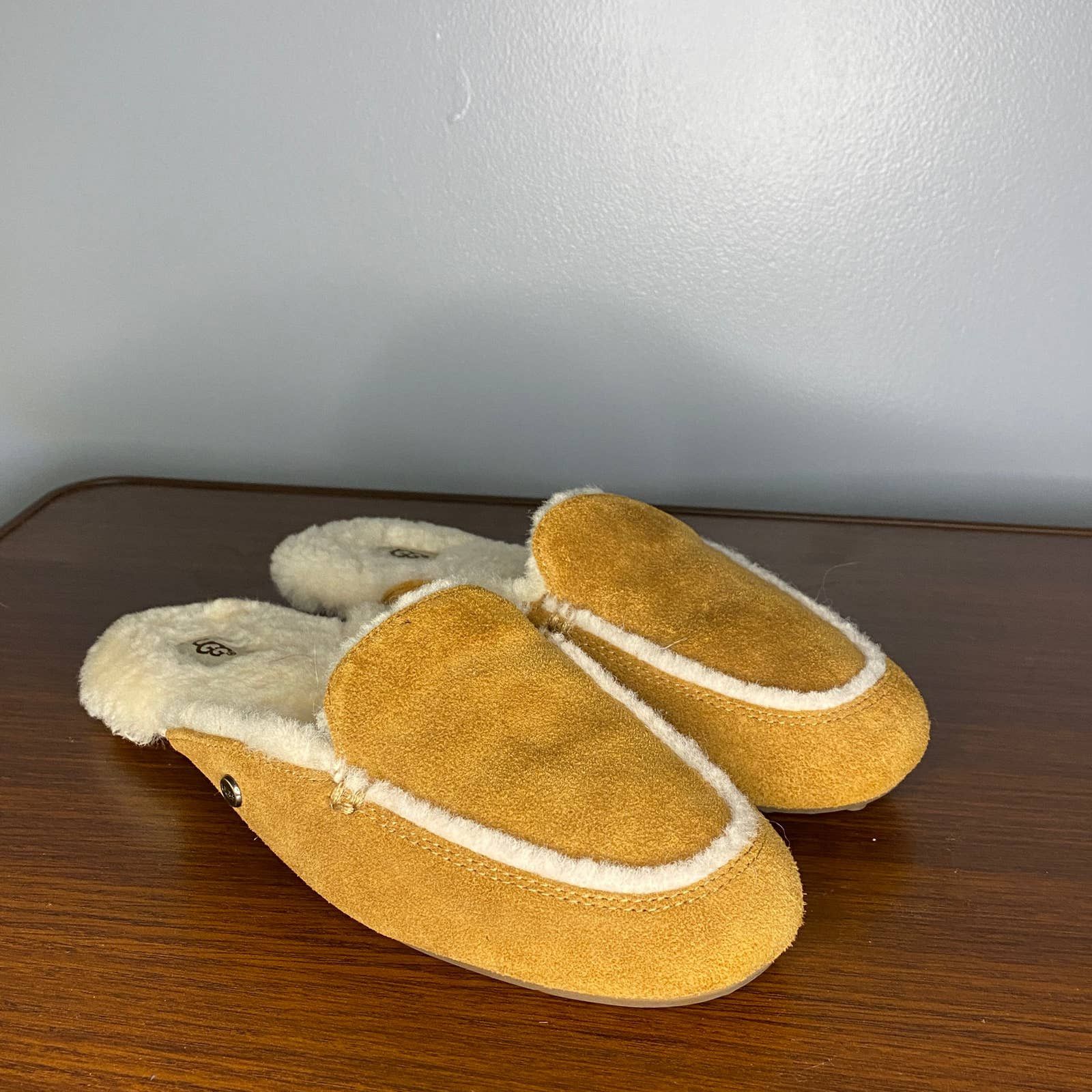 Ugg UGG Mule Slide Slippers Size USA 7 Size US 7 / IT 37 - 2 Preview