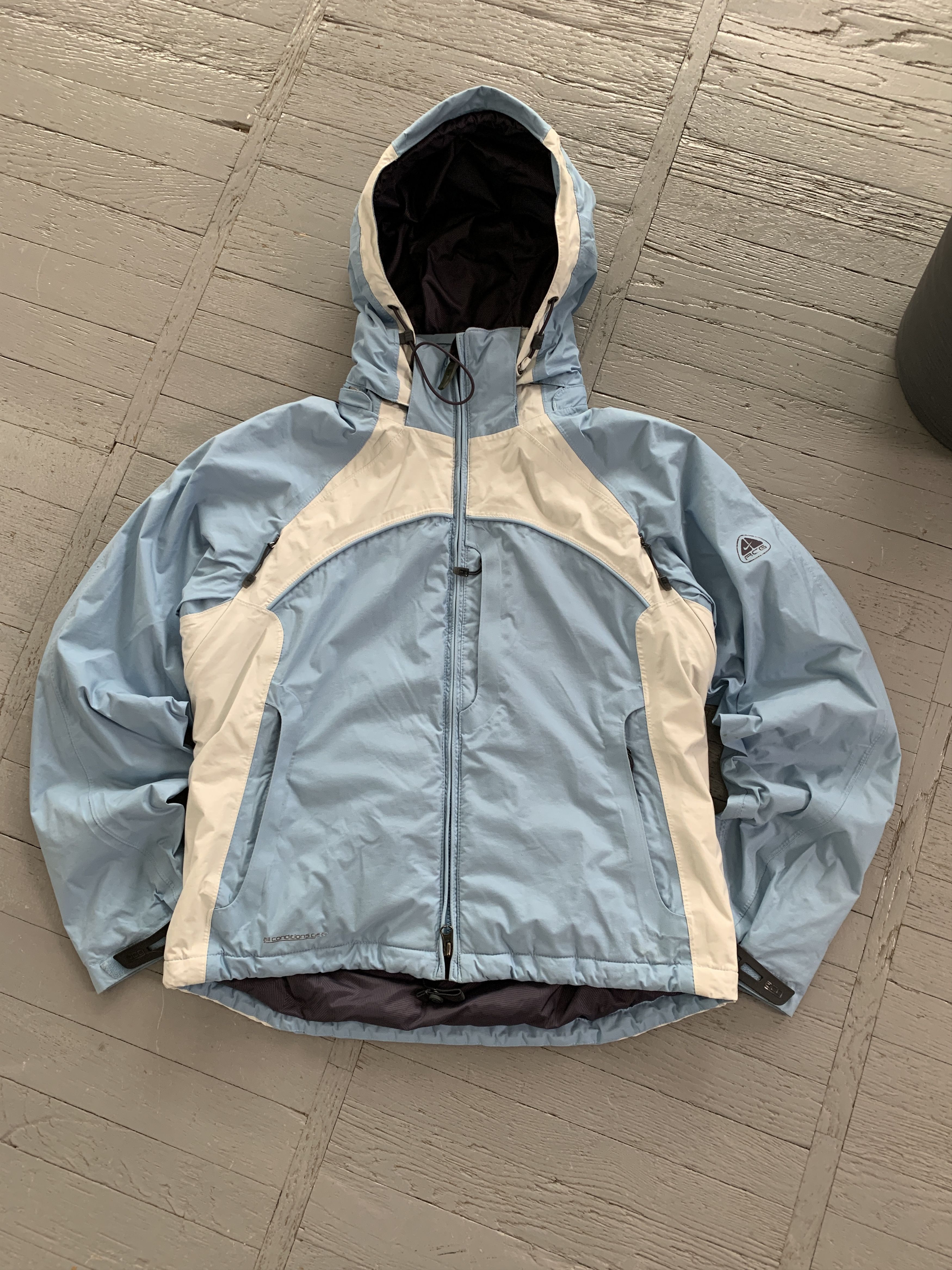 Nike Vintage Nike ACG Technical Jacket Size M / US 6-8 / IT 42-44 - 3 Thumbnail