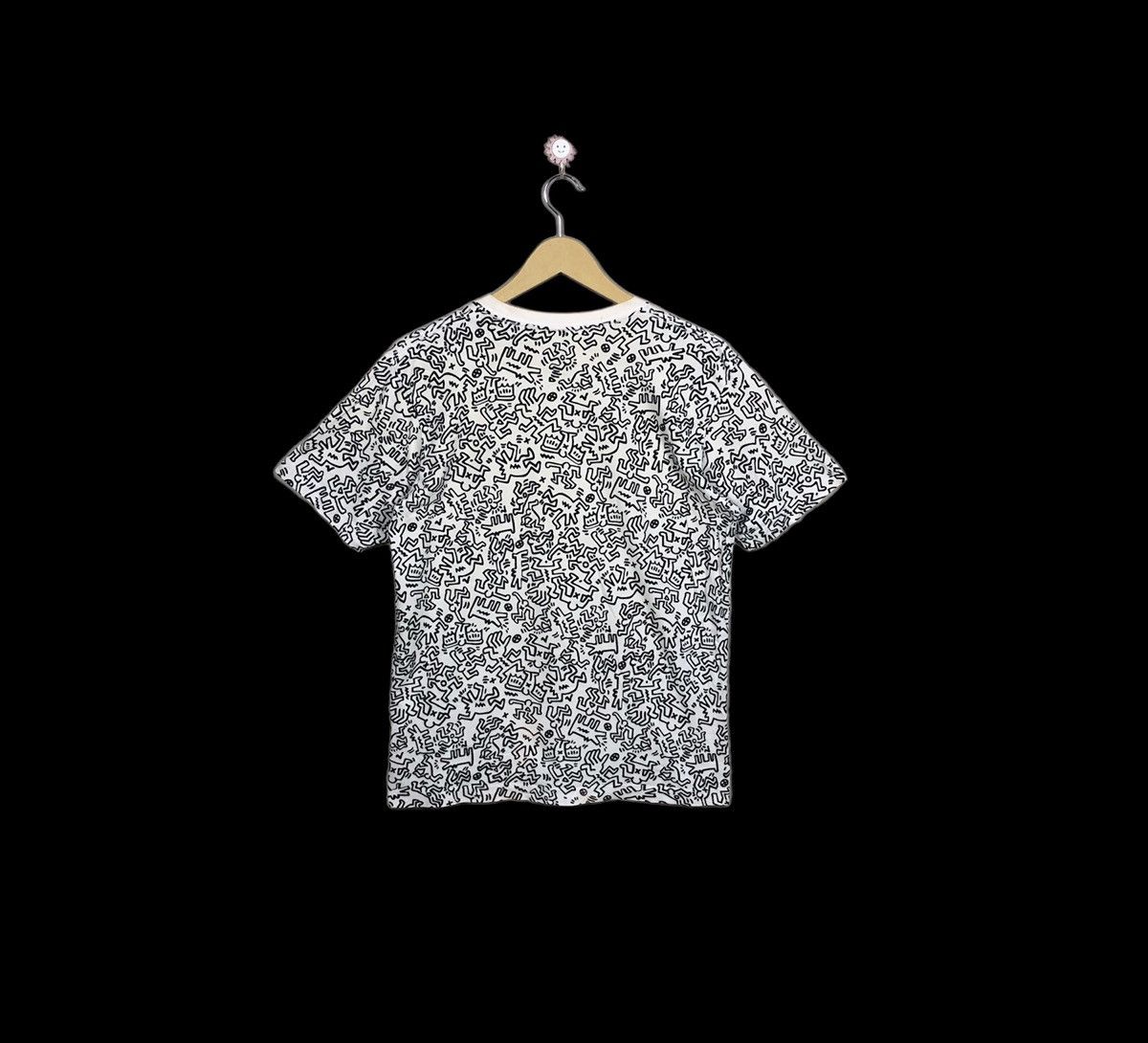 Keith Haring Y2K Keith Haring Uniqlo Full Print Tee Size US M / EU 48-50 / 2 - 2 Thumbnail