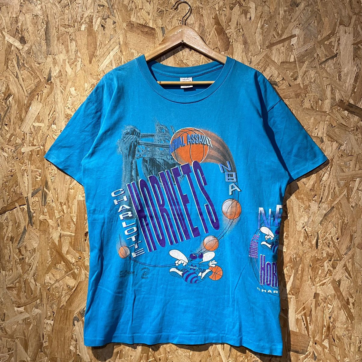 VINTAGE RARE‼️Charlotte Hornets NBA By Salem Sportswear Over