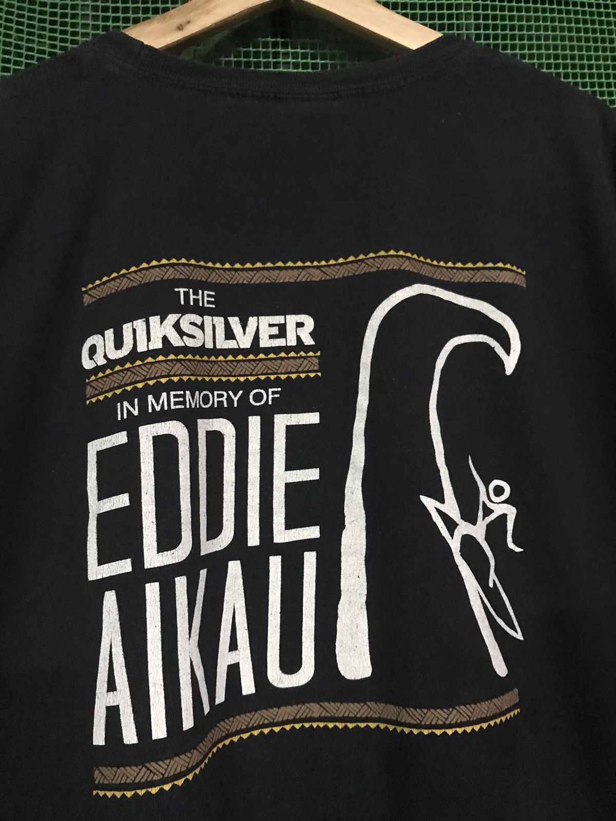 Quiksilver In Memory Of Eddie Aikau Tshirt Short Sleeve Size US L / EU 52-54 / 3 - 4 Thumbnail