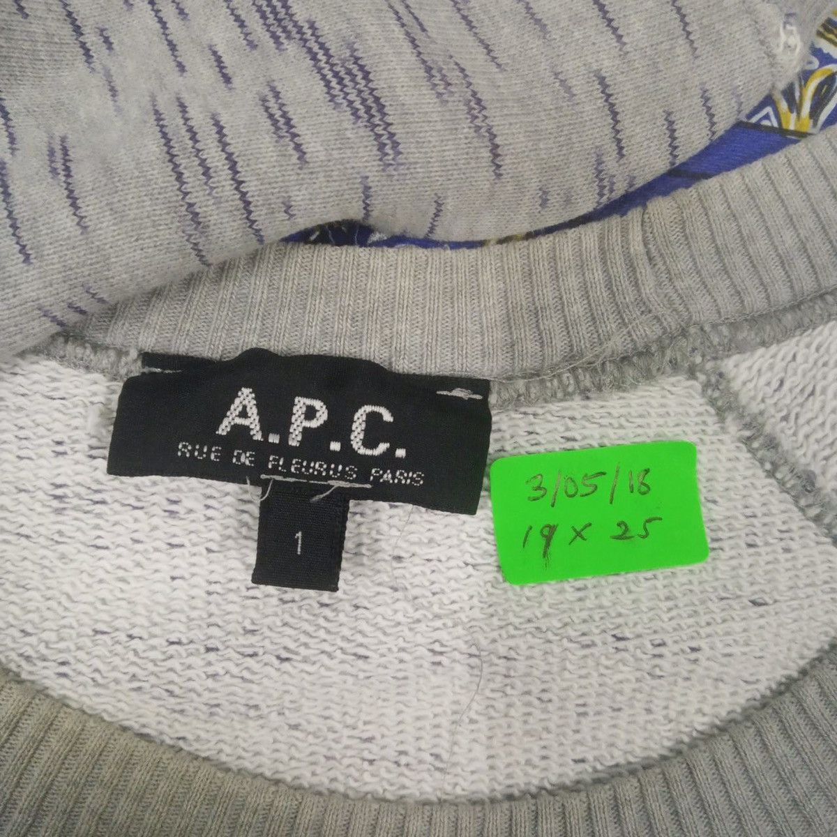 A.P.C. A.P.C Plaid Grey Colour Sweatshirts Size US S / EU 44-46 / 1 - 6 Thumbnail