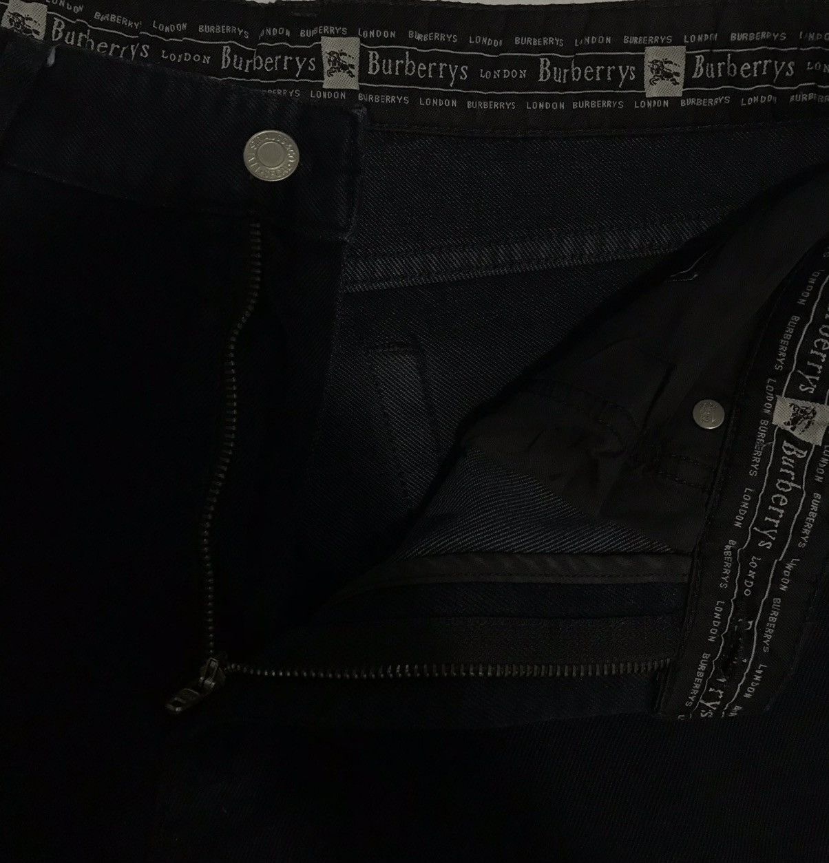 Burberry BURBERRY OF LONDON DENIM PANTS Size US 33 - 12 Thumbnail