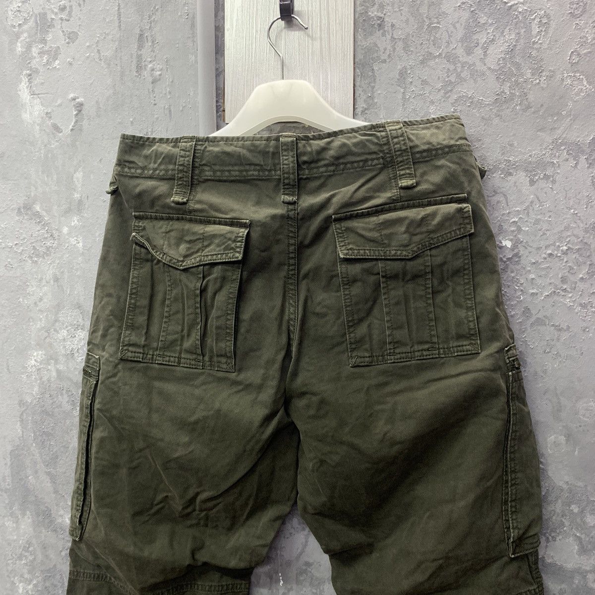 Japanese Brand Uniqlo Cargo Pants Size US 31 - 10 Thumbnail