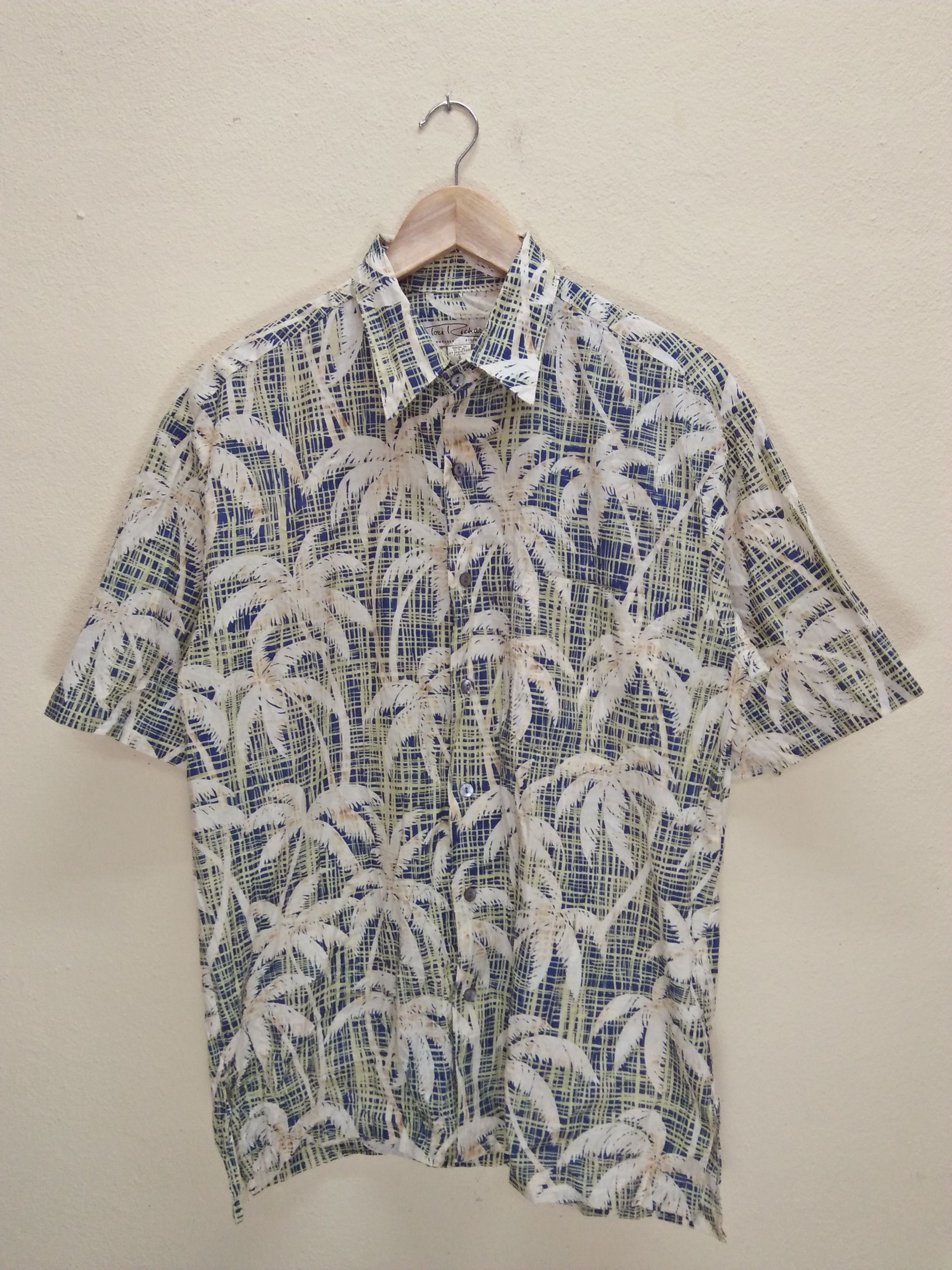 Tori Richard TORI RICHARD Aloha Honolulu USA Hawaii Monogram Shirt Size US S / EU 44-46 / 1 - 1 Thumbnail