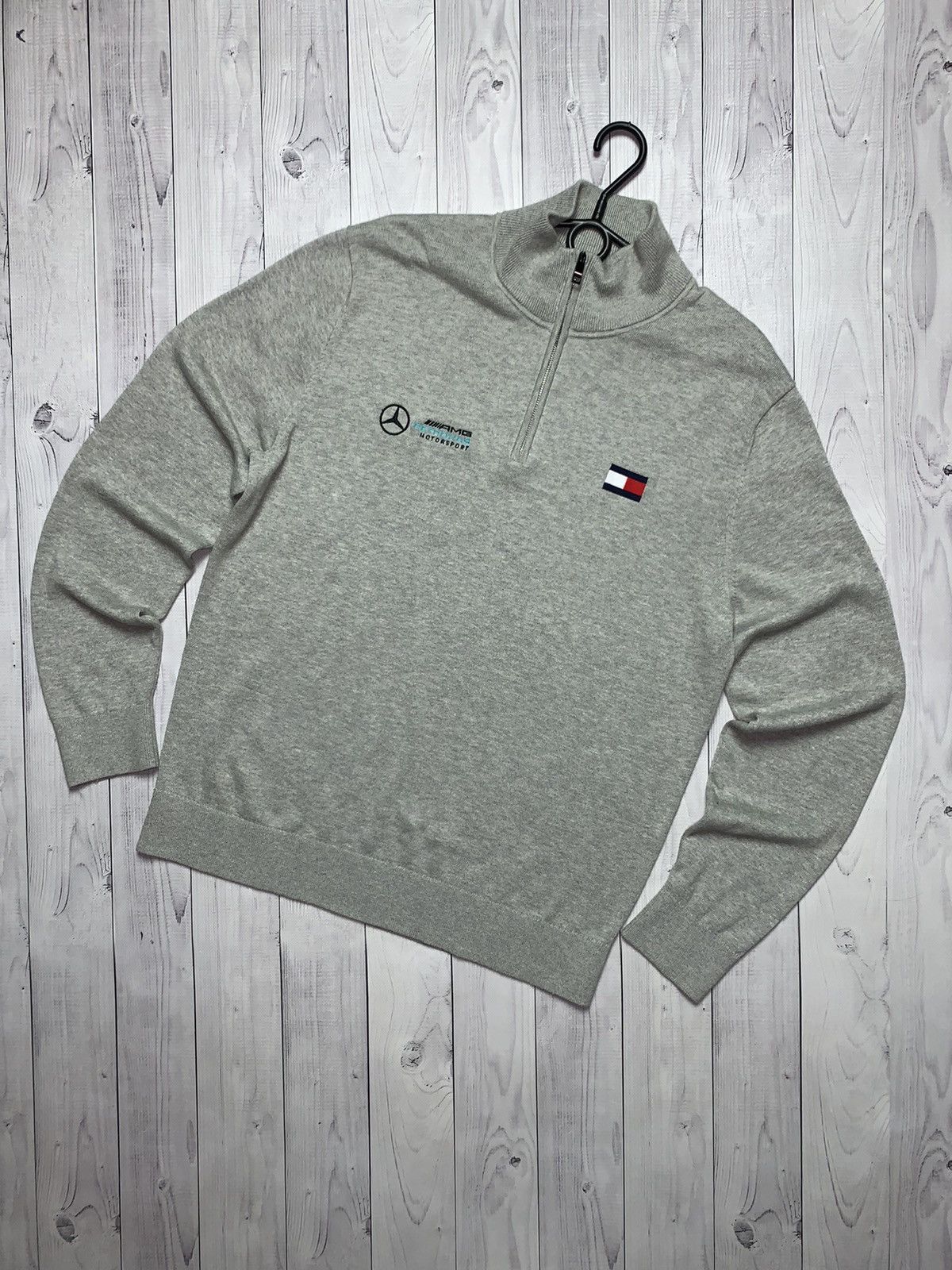Tommy Hilfiger Mercedes Benz x Tommy Hilfiger sweater zip 1/3 size L/XL Size US XL / EU 56 / 4 - 1 Thumbnail