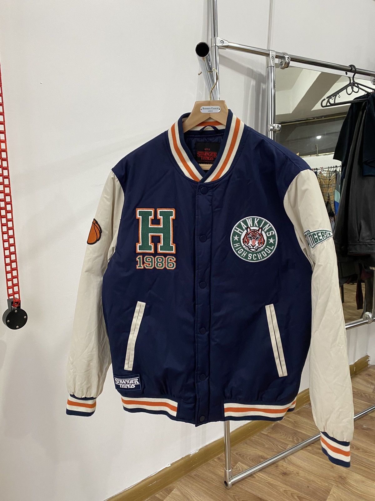 Japanese Brand Stranger Things Original Netflix Product Bomber Jacket L Size US L / EU 52-54 / 3 - 1 Thumbnail