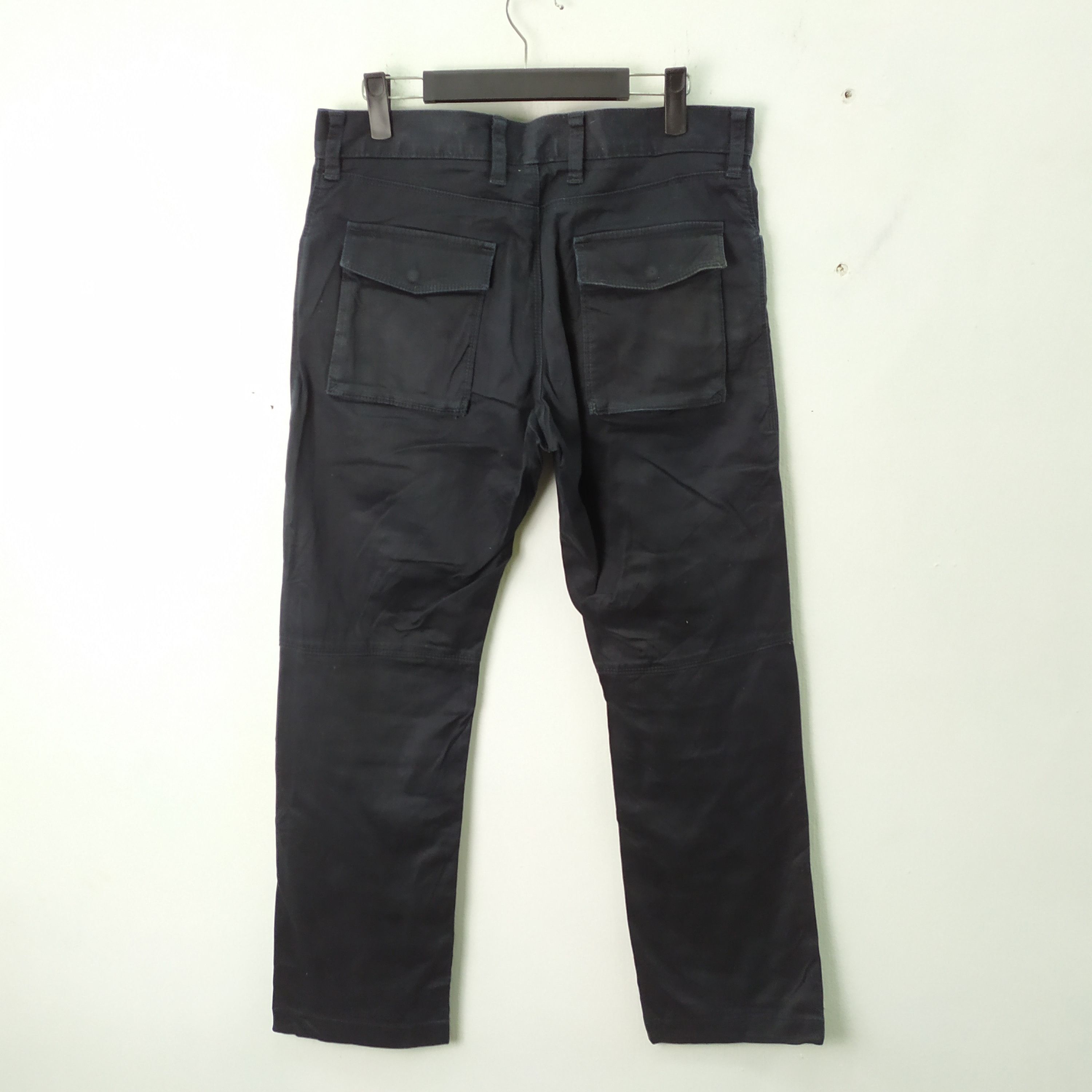 Japanese Brand Japanese brand Black Cargo Pants Zipper Multipocket Size US 32 / EU 48 - 7 Thumbnail
