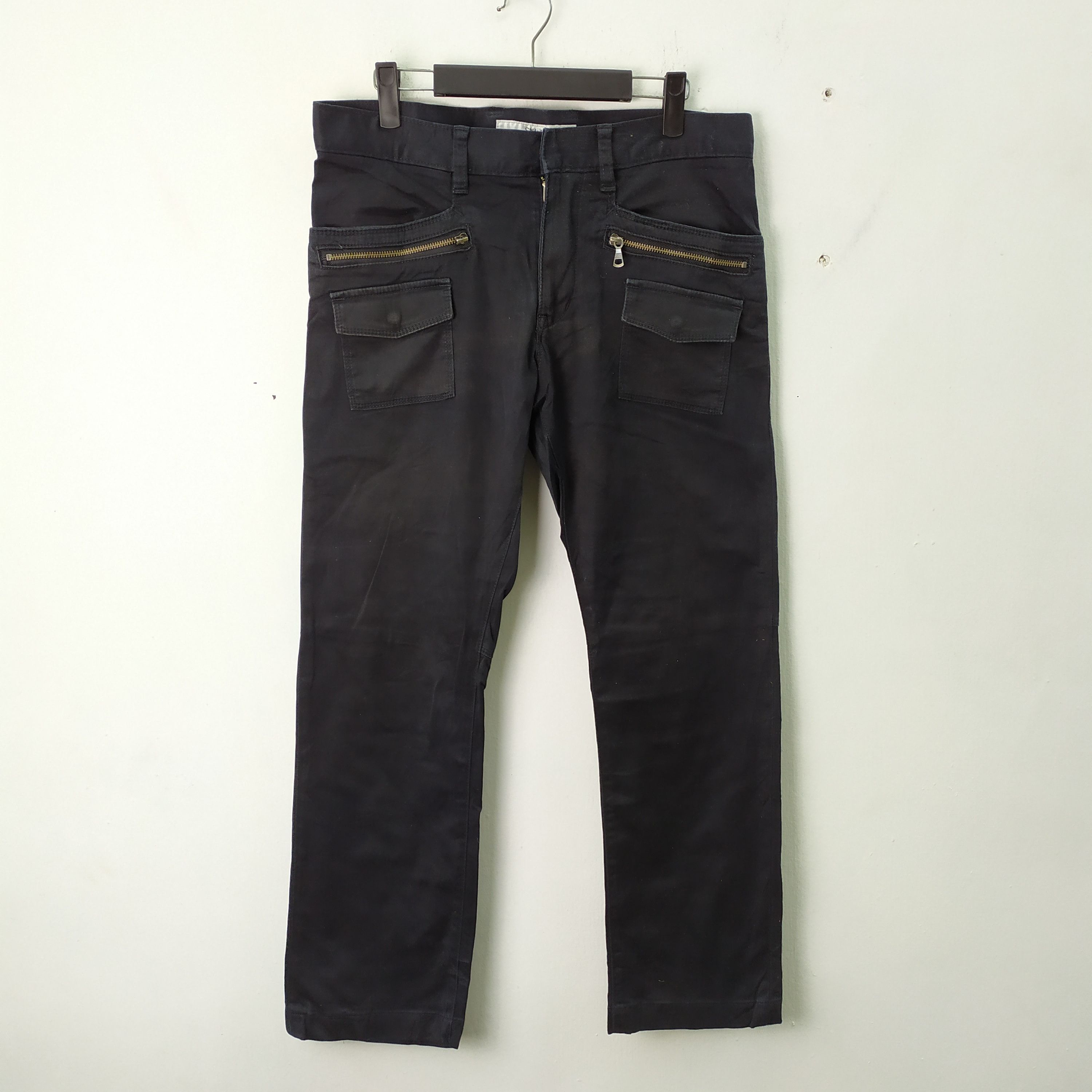 Japanese Brand Japanese brand Black Cargo Pants Zipper Multipocket Size US 32 / EU 48 - 1 Thumbnail